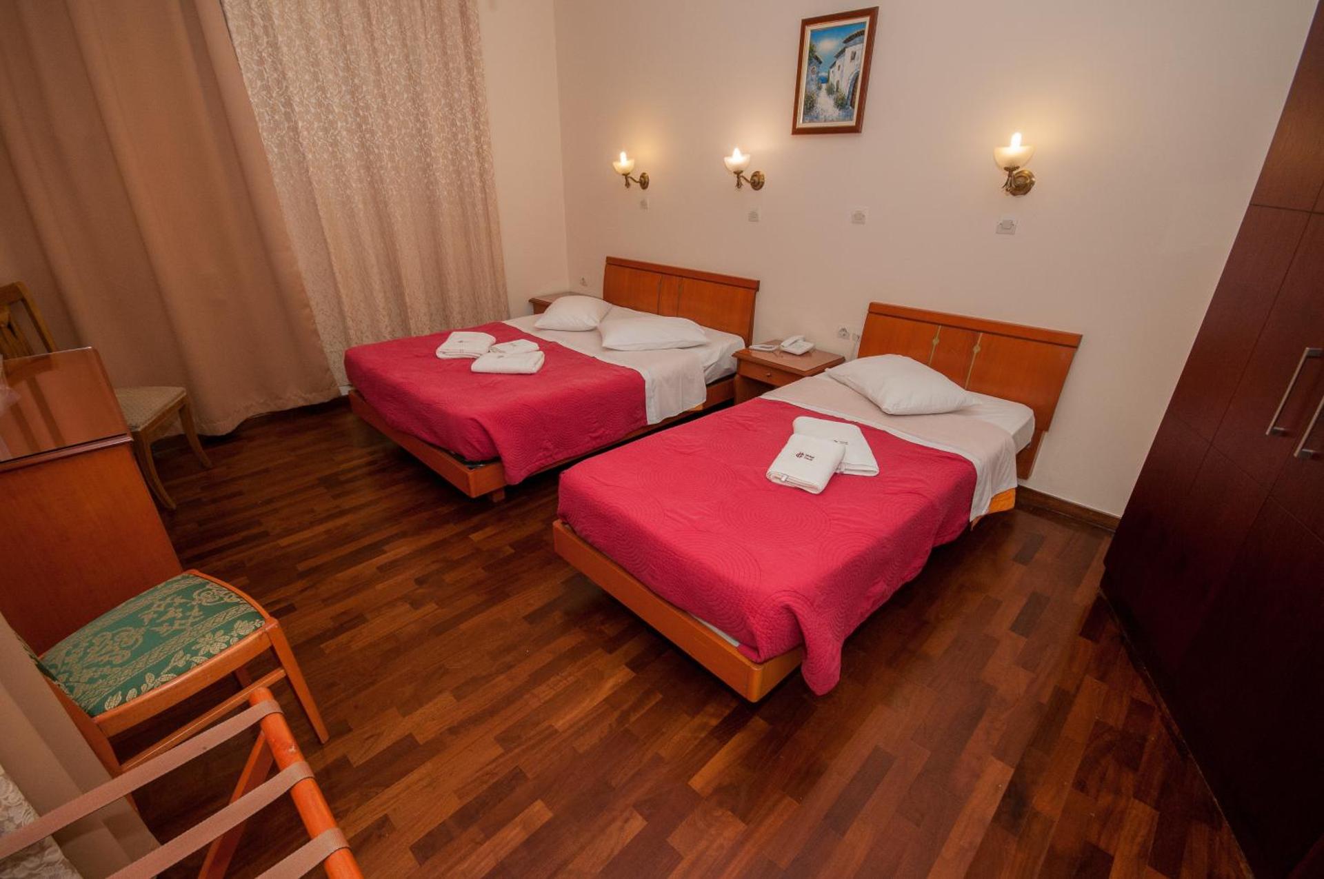 Cecil Hotel - Photo 82