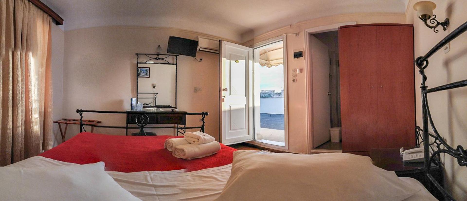 Cecil Hotel - Photo 117