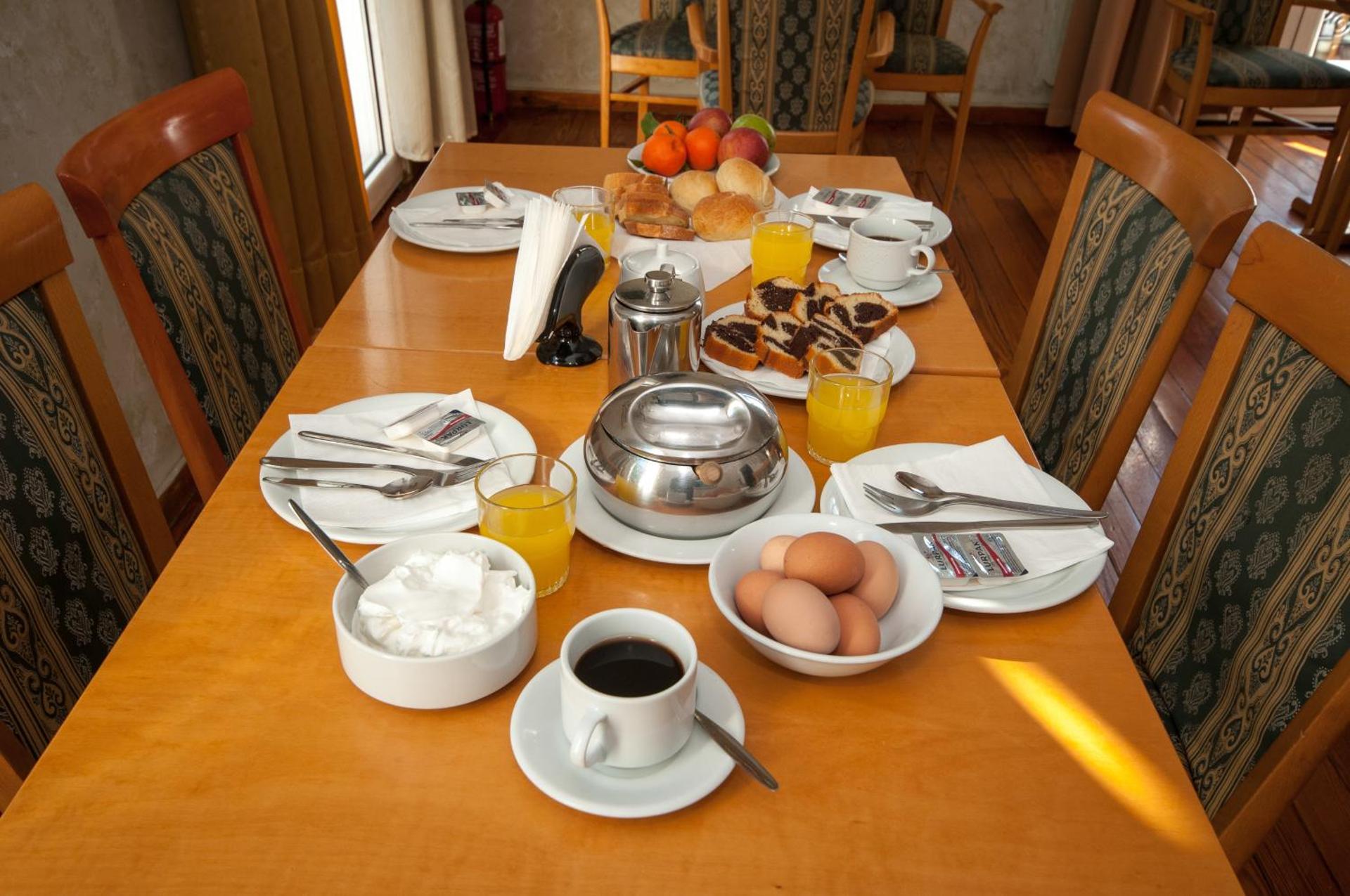 Cecil Hotel - Photo 24