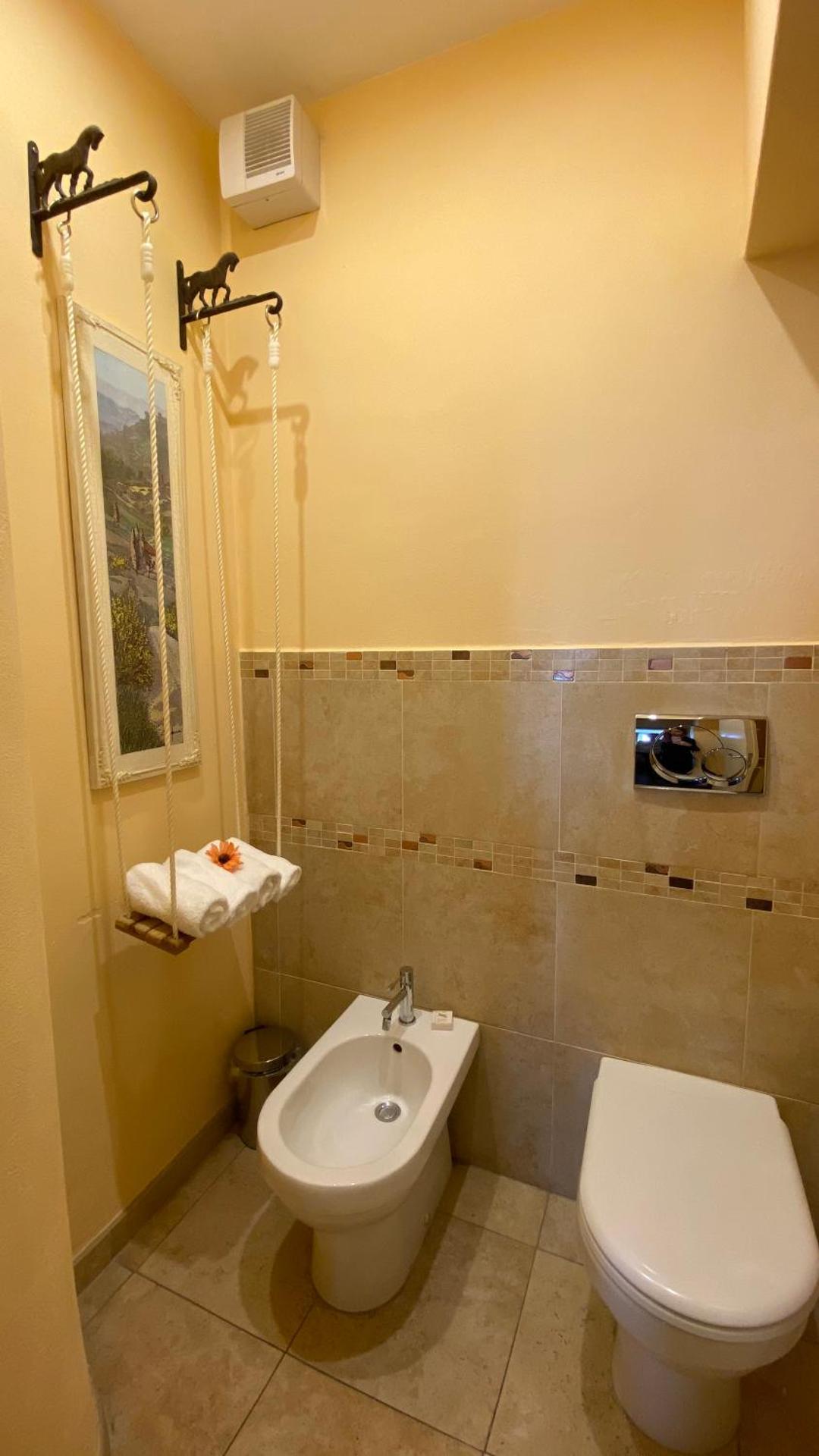 Vogue Hotel Arezzo - Photo 9