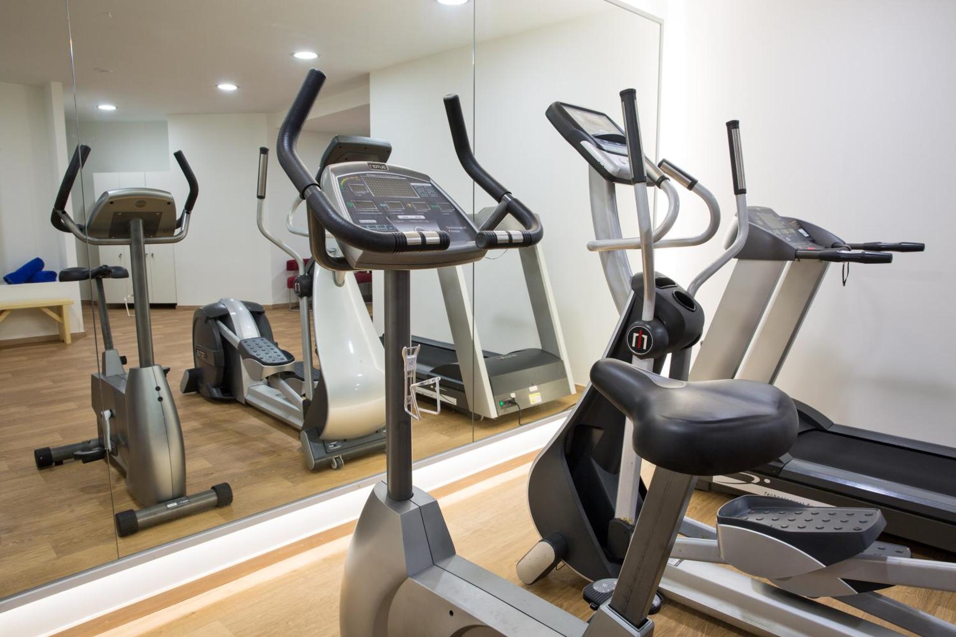 Blue Sky City Beach Hotel - Photo 63