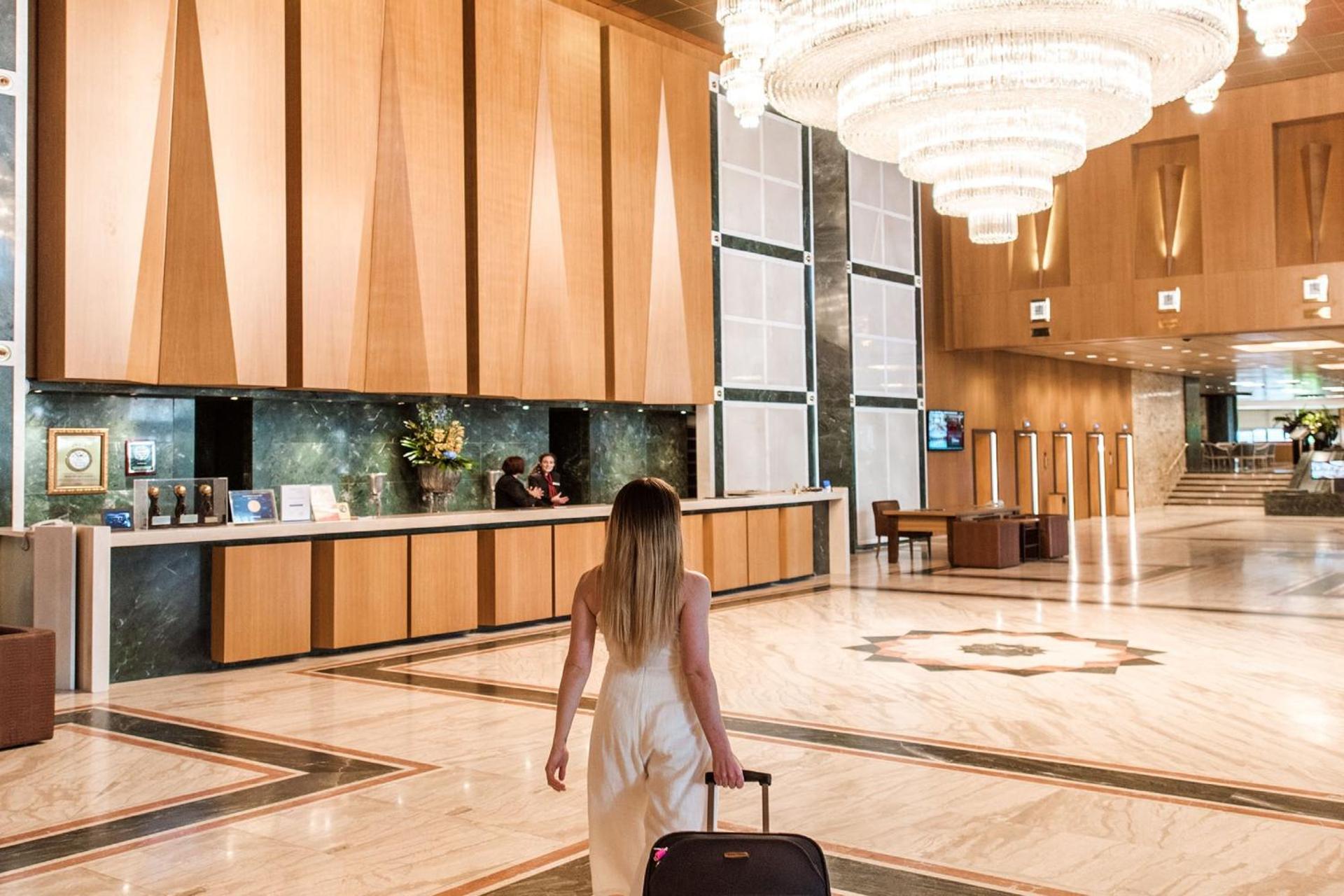 Divani Caravel - Photo 29