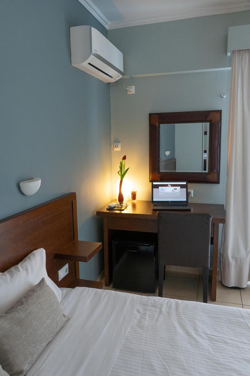 HOTEL HILL - Photo 18