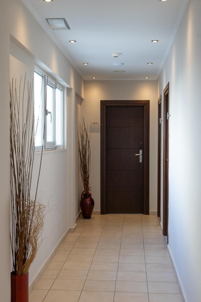 HOTEL HILL - Photo 47