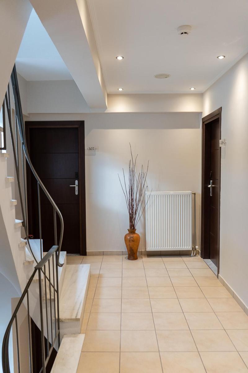 HOTEL HILL - Photo 17