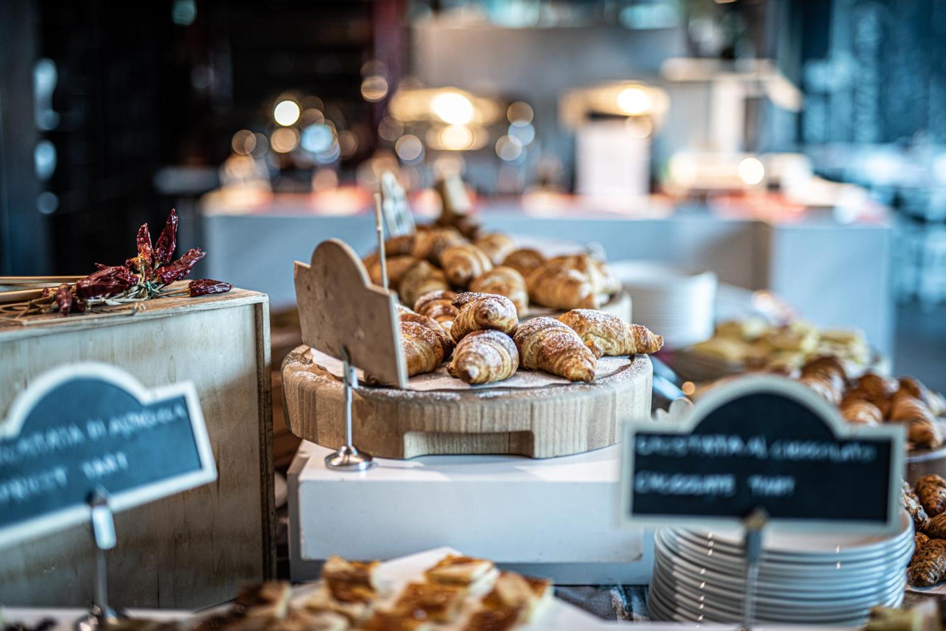 Best Western Plus Net Tower Hotel Padova - Photo 89