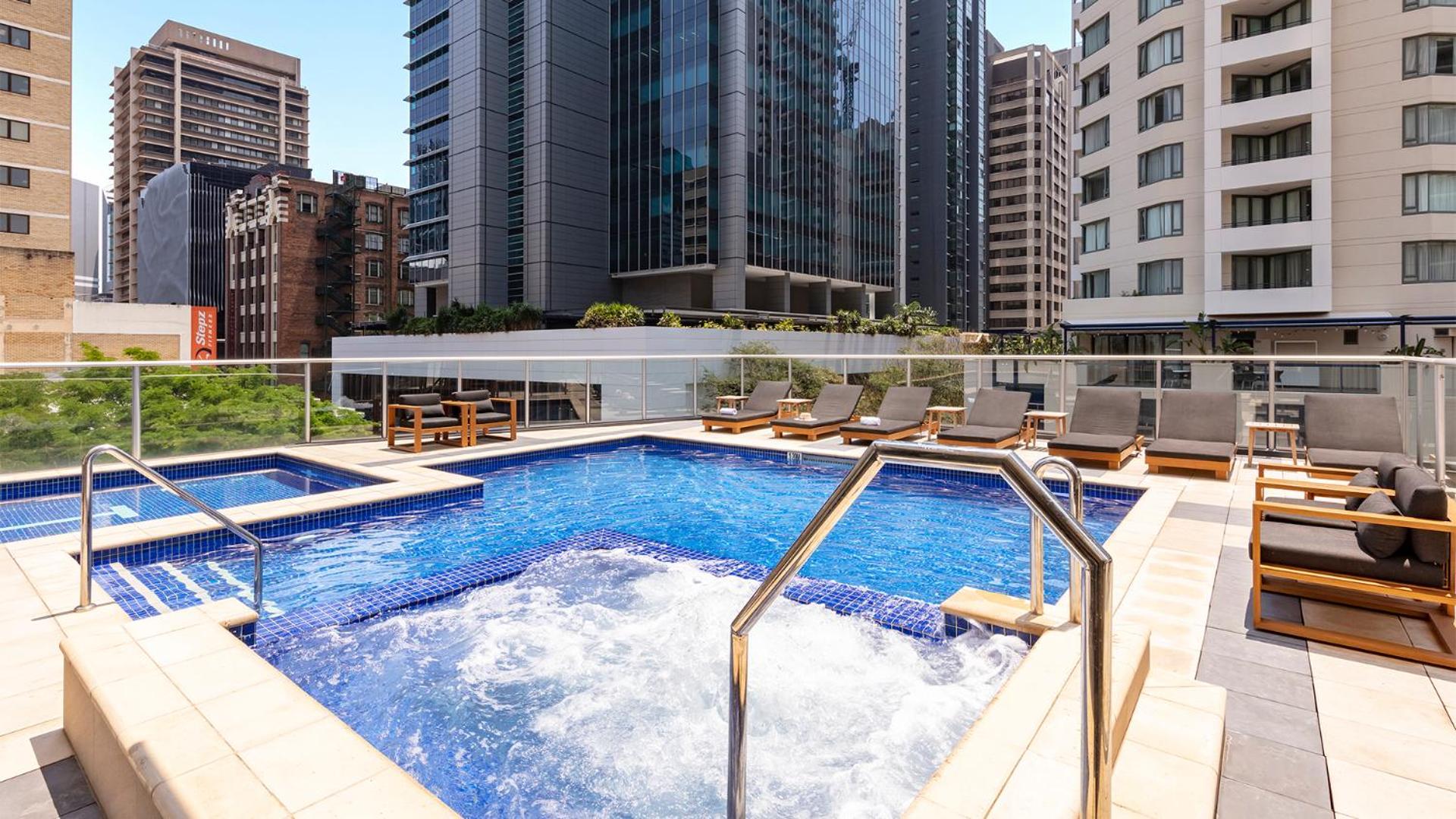 Oaks Brisbane Festival Suites - Photo 30