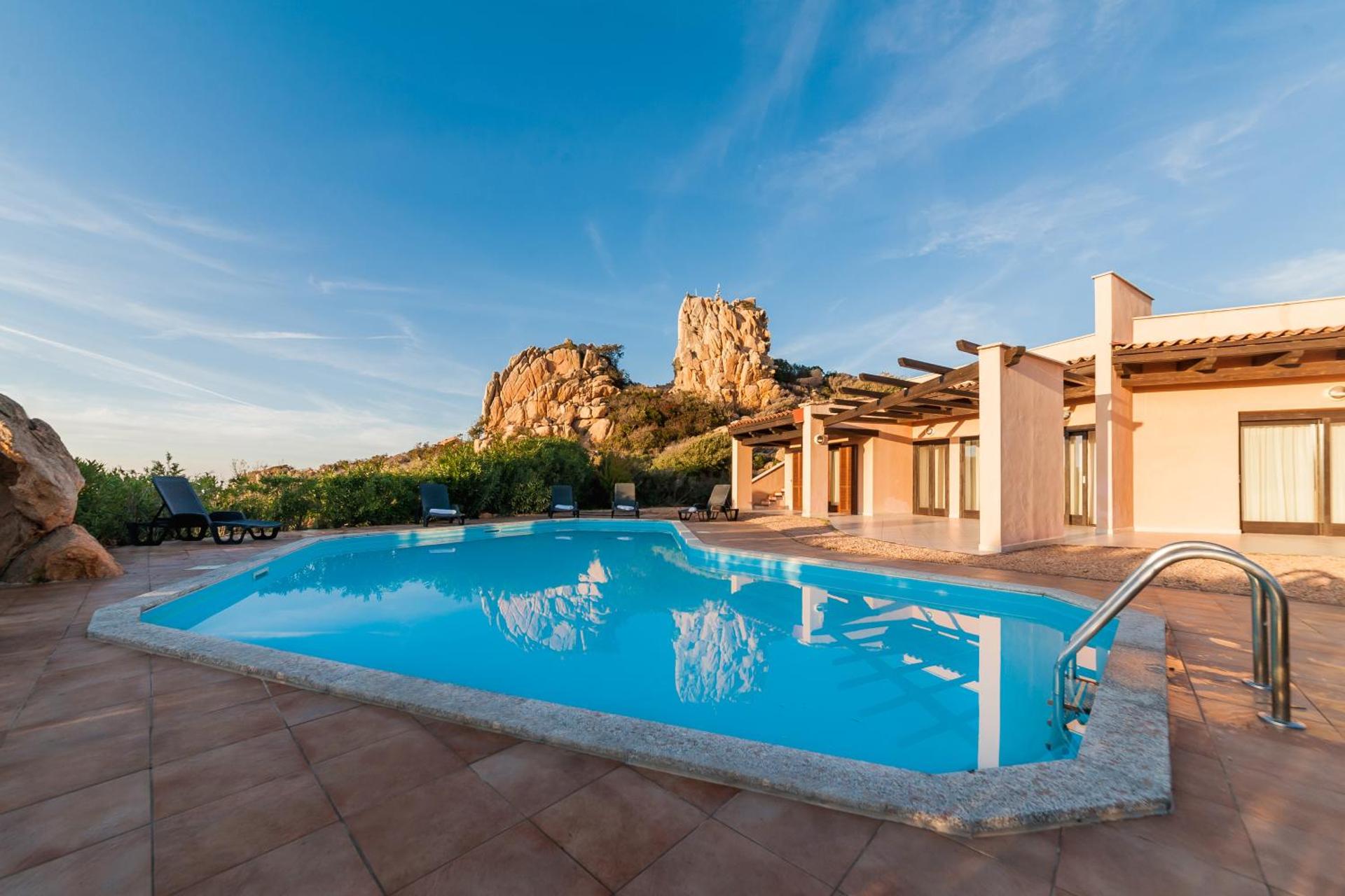 Gravina Residence - Villas & Apartments