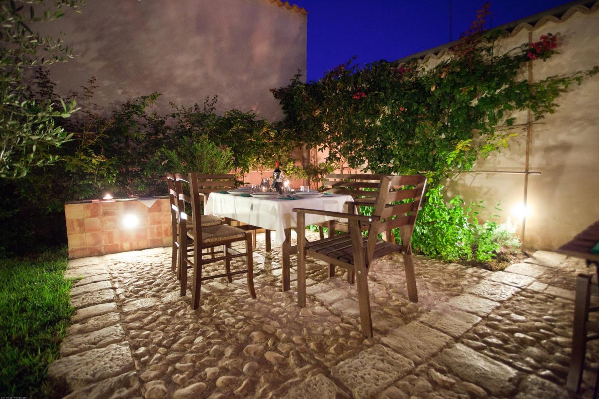 Palazzo Gambuzza - Photo 128