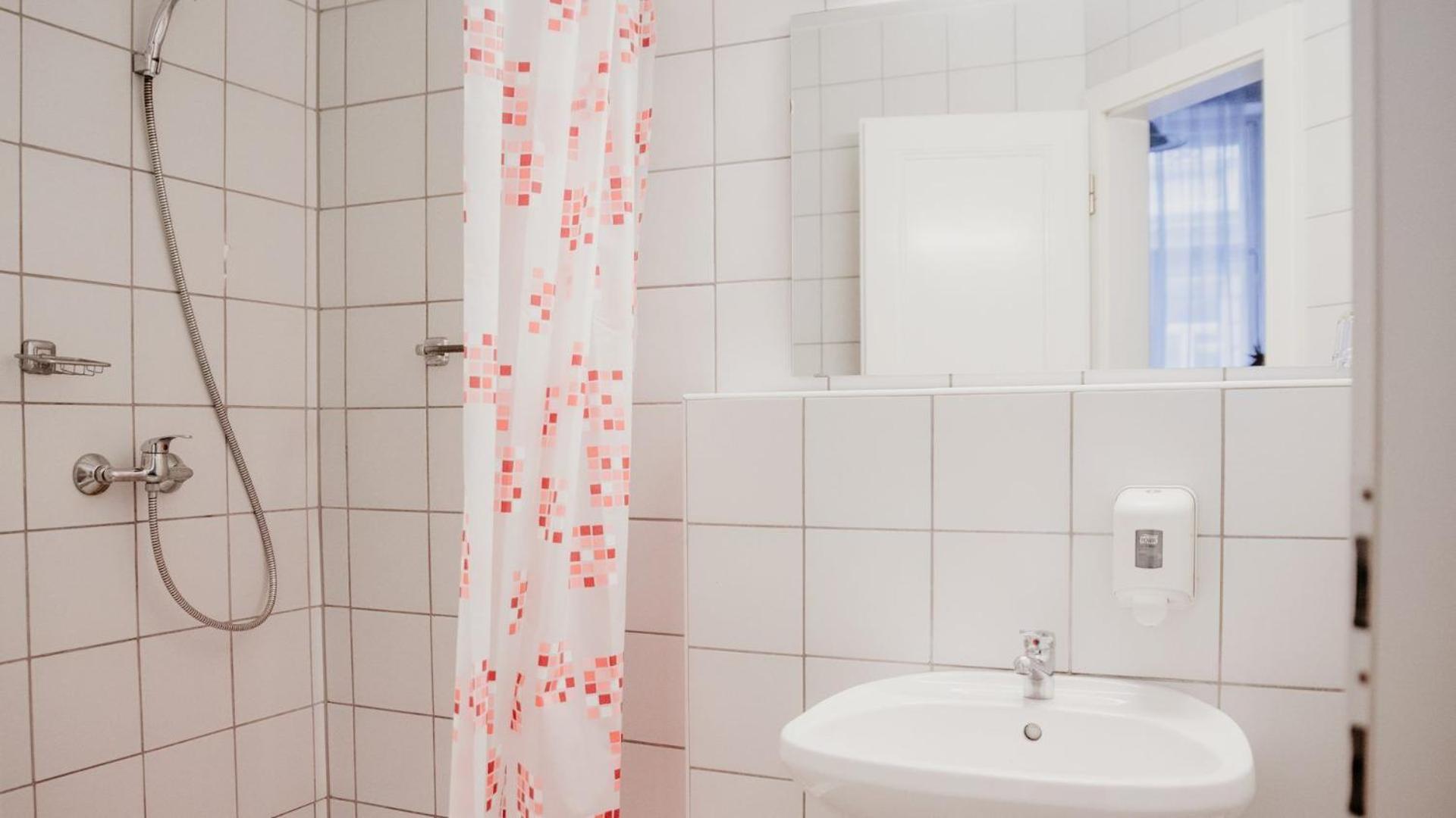 MP Hostel Budapest - Photo 11