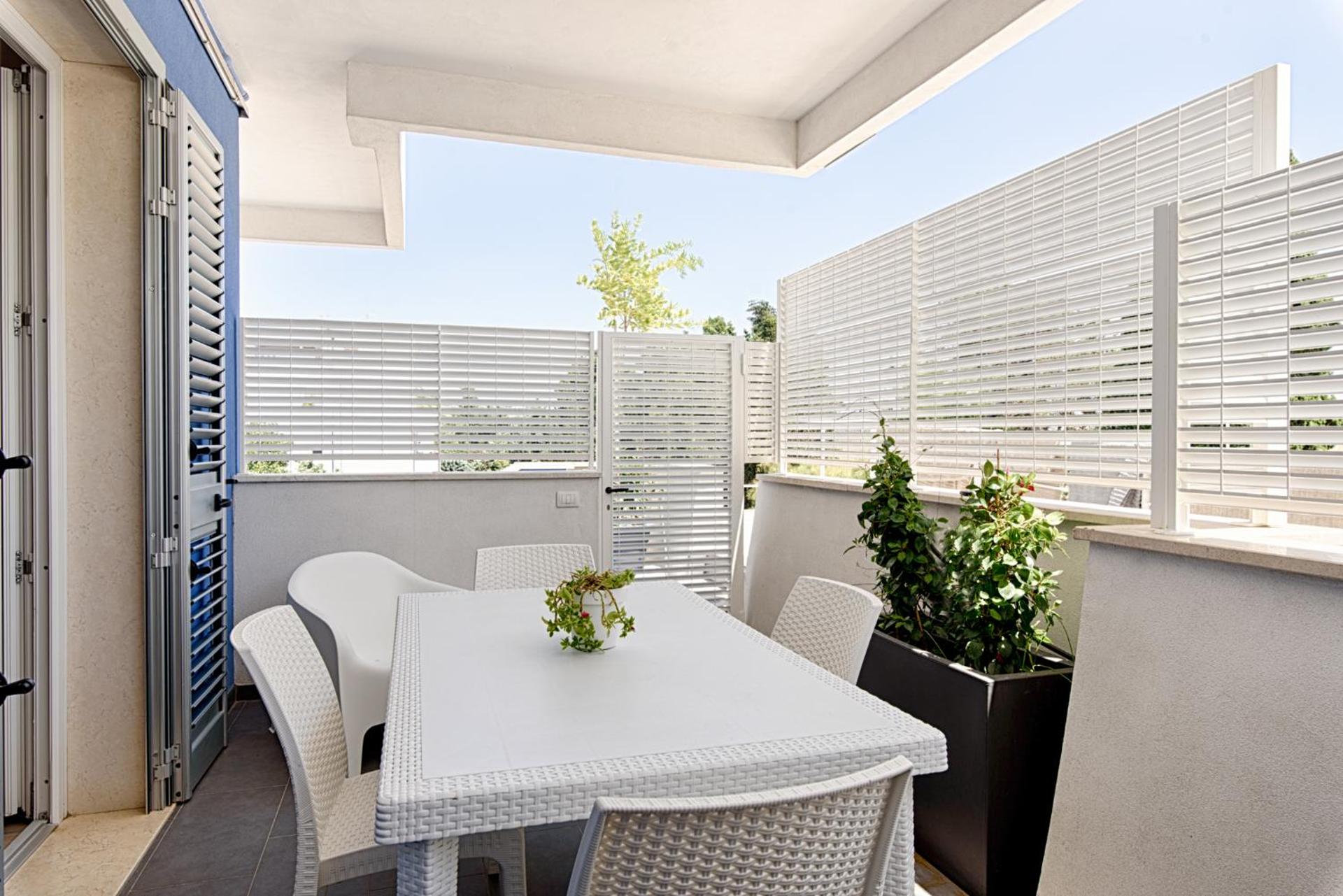 Rivabella Deluxe Apartments - Photo 80