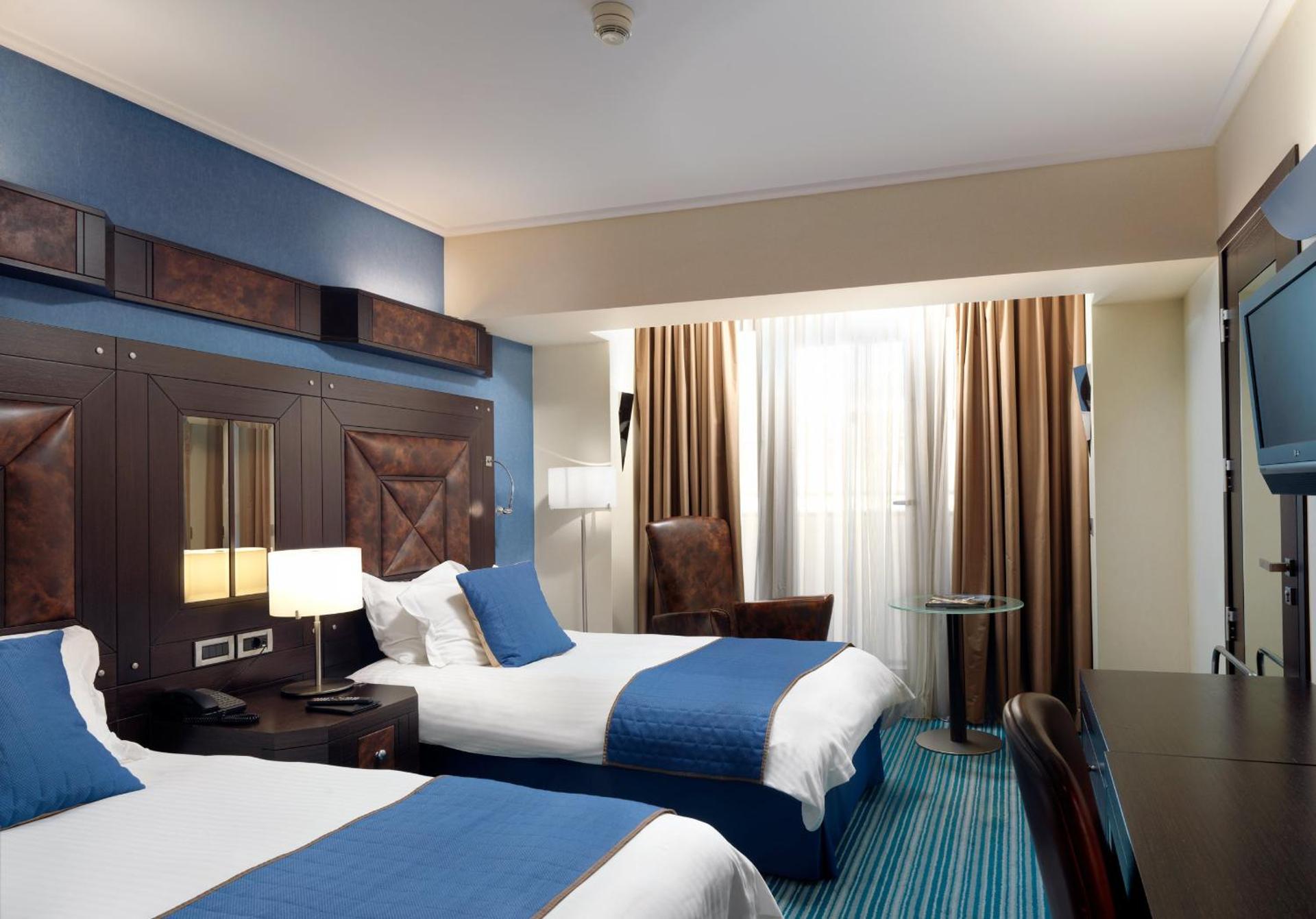 Crowne Plaza Athens City Centre by IHG - Photo 17