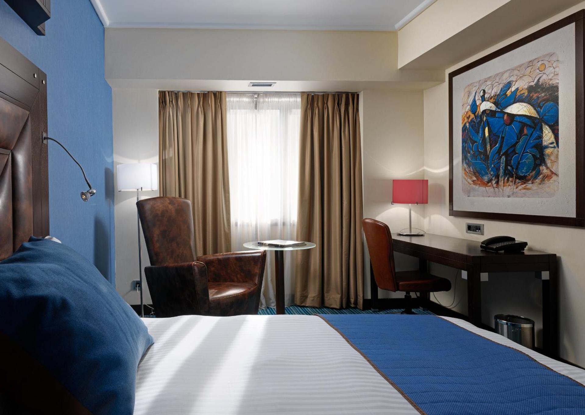 Crowne Plaza Athens City Centre by IHG - Photo 12