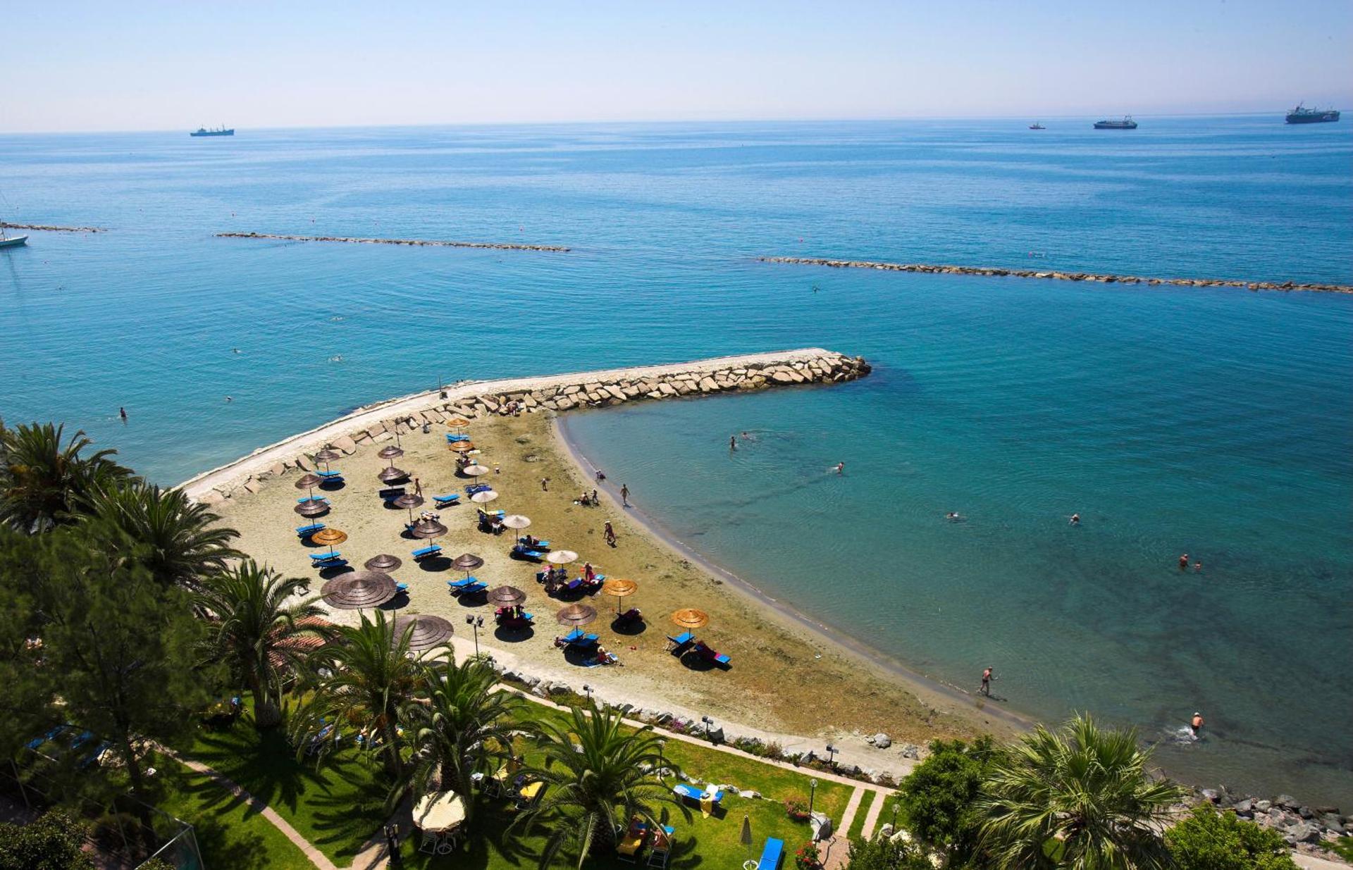 Crowne Plaza Limassol by IHG - Photo 22