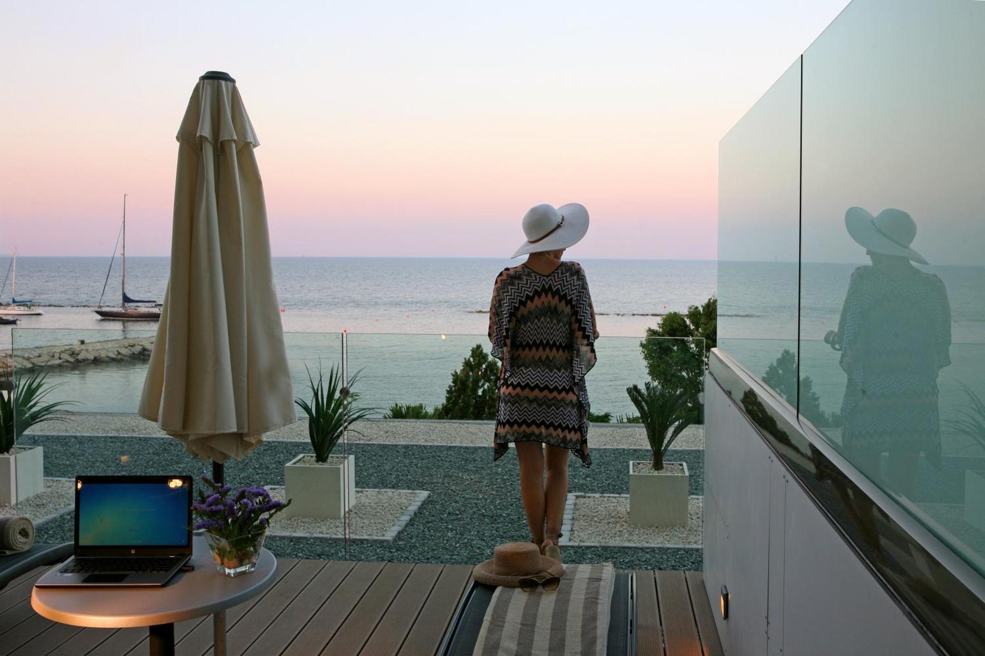 Crowne Plaza Limassol by IHG - Photo 10