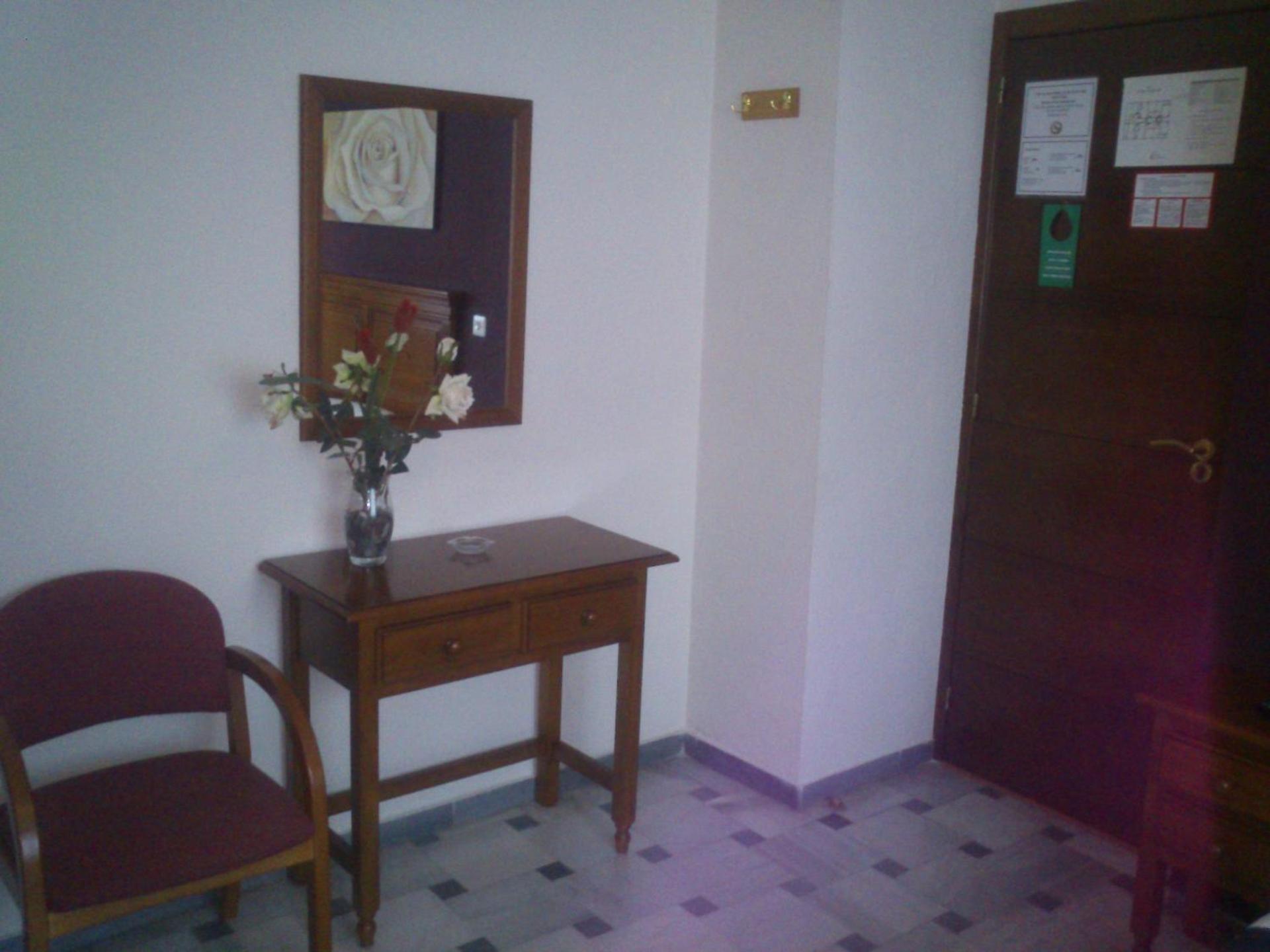 Hostal Cabrera - Photo 31