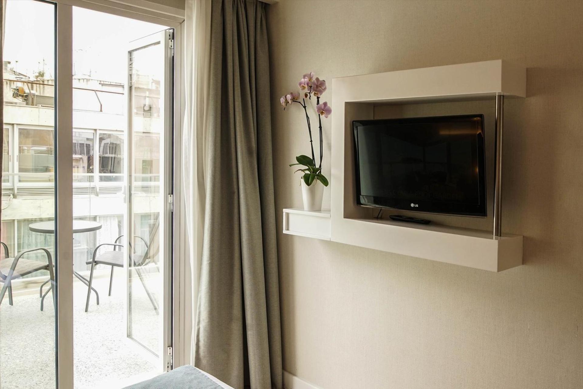 Athens Cypria Hotel - Photo 17