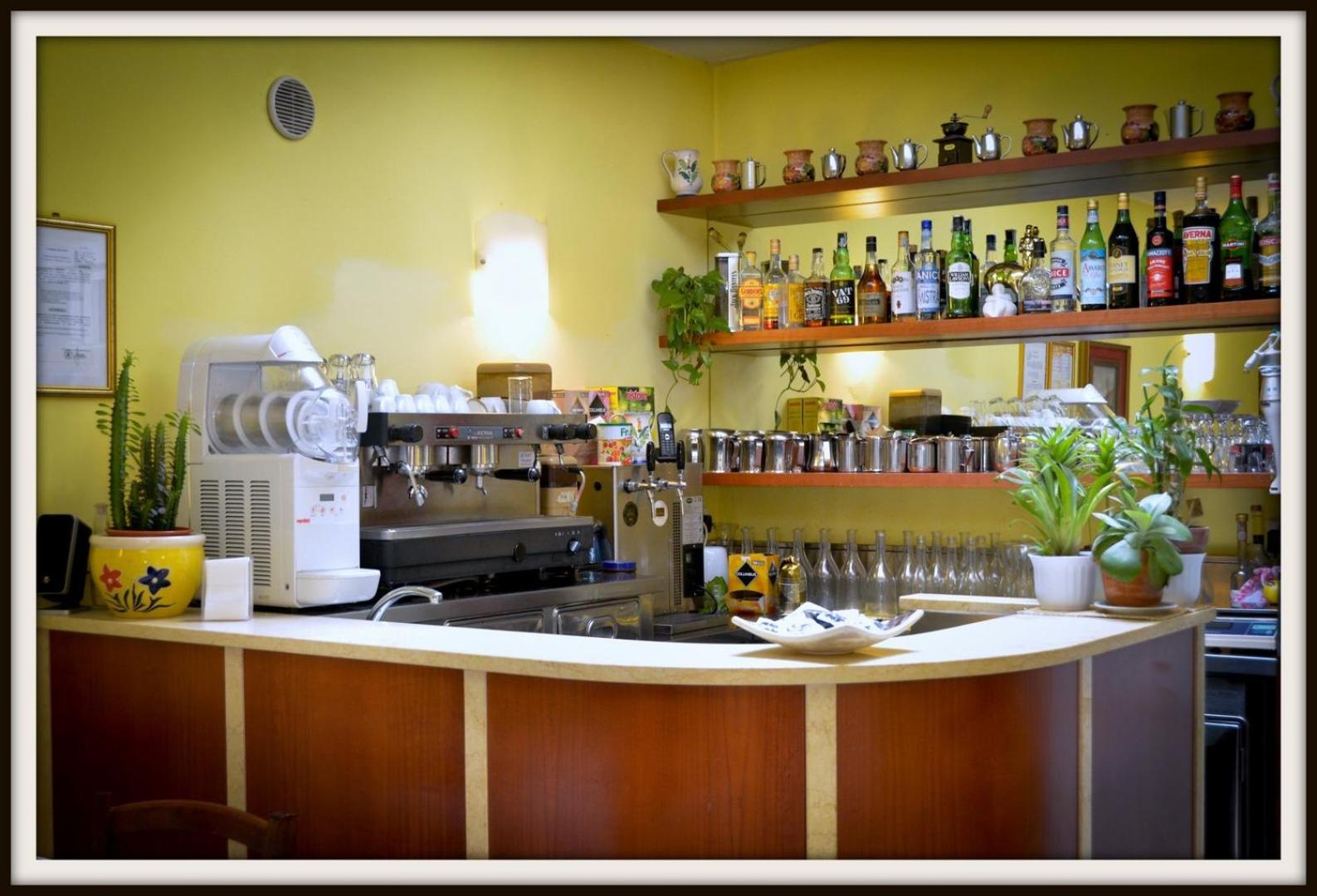 Hotel Del Golfo - Photo 36
