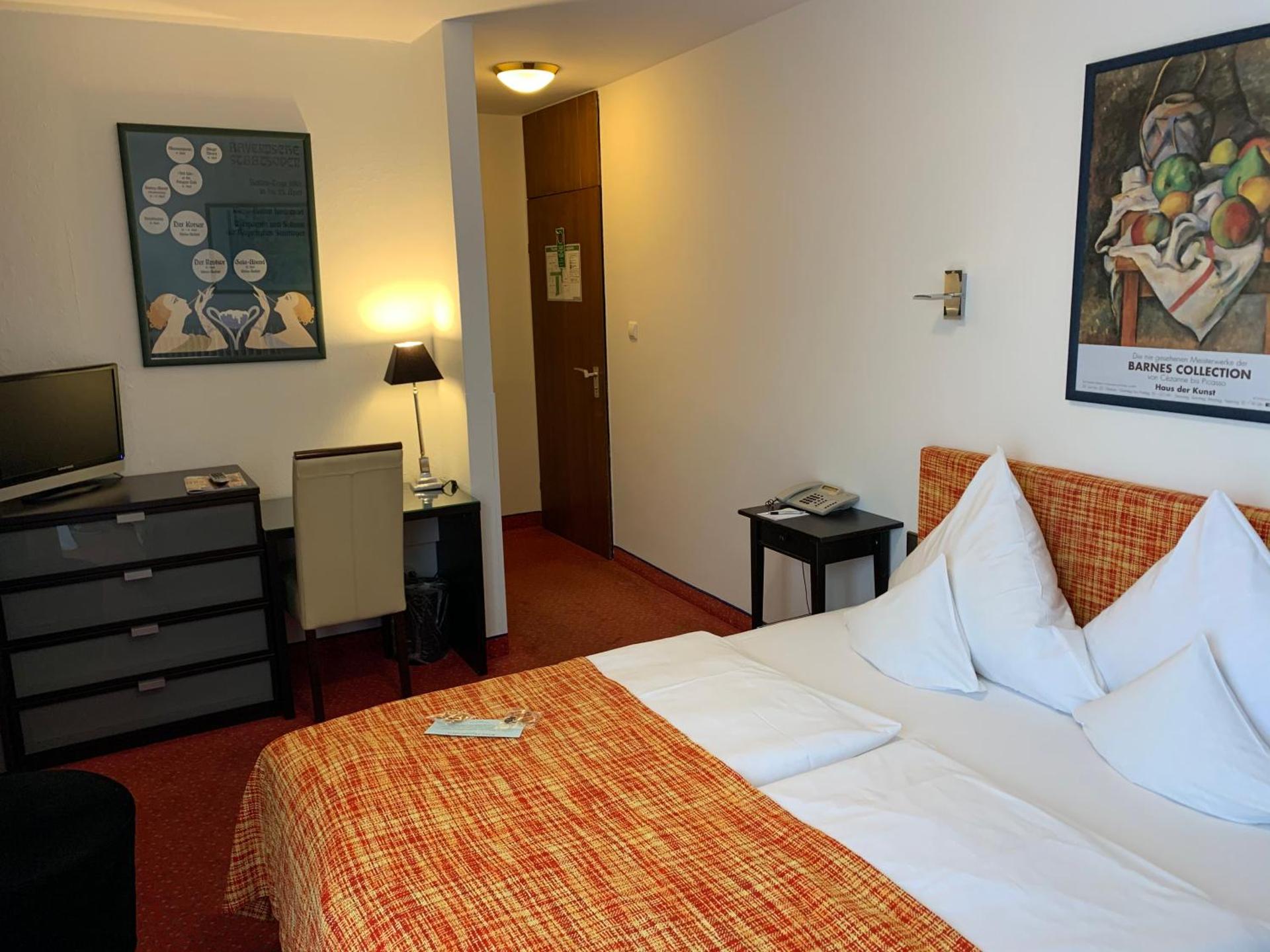 Hotel Nymphenburg City - München - Photo 62