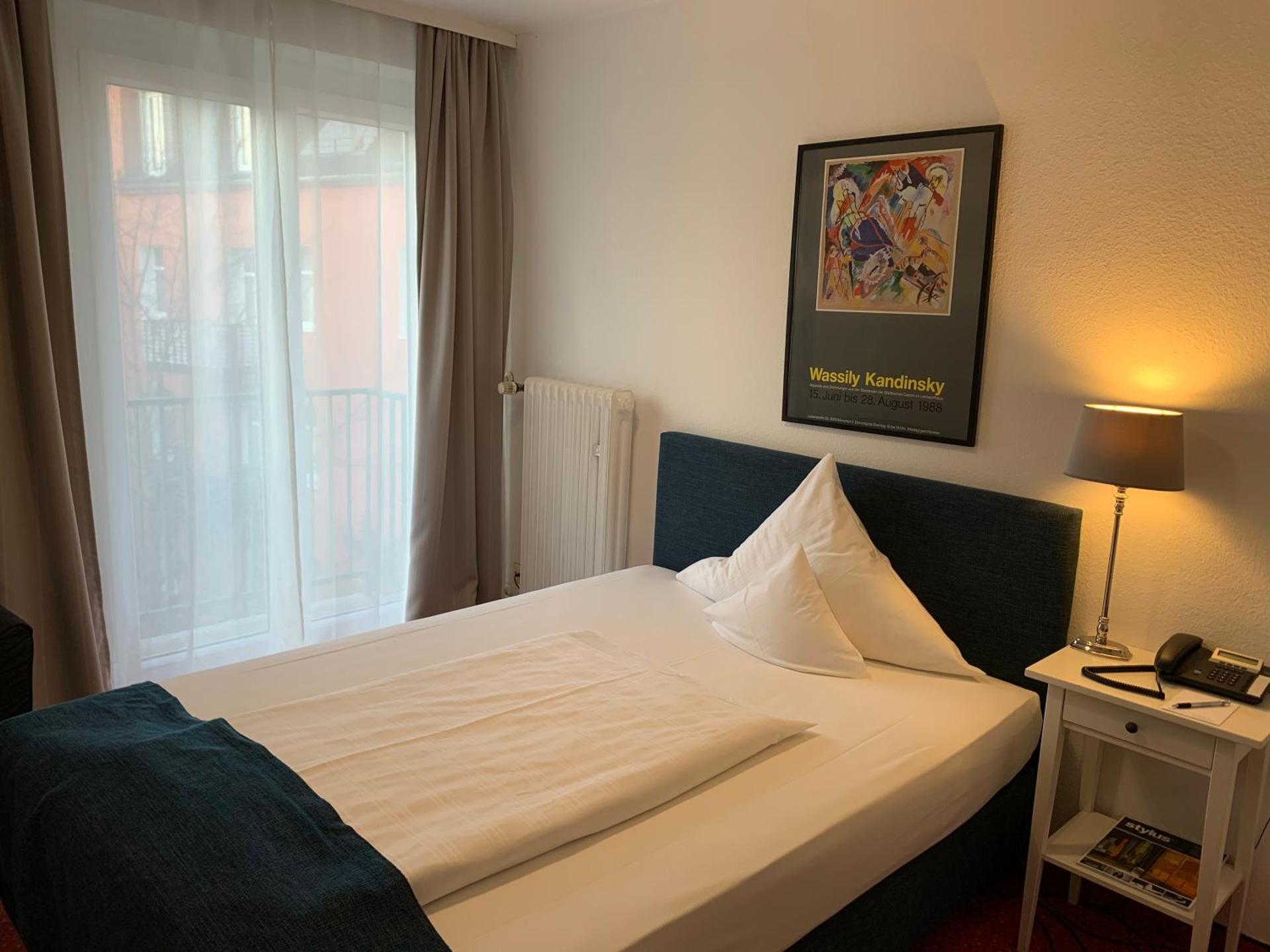 Hotel Nymphenburg City - München - Photo 44