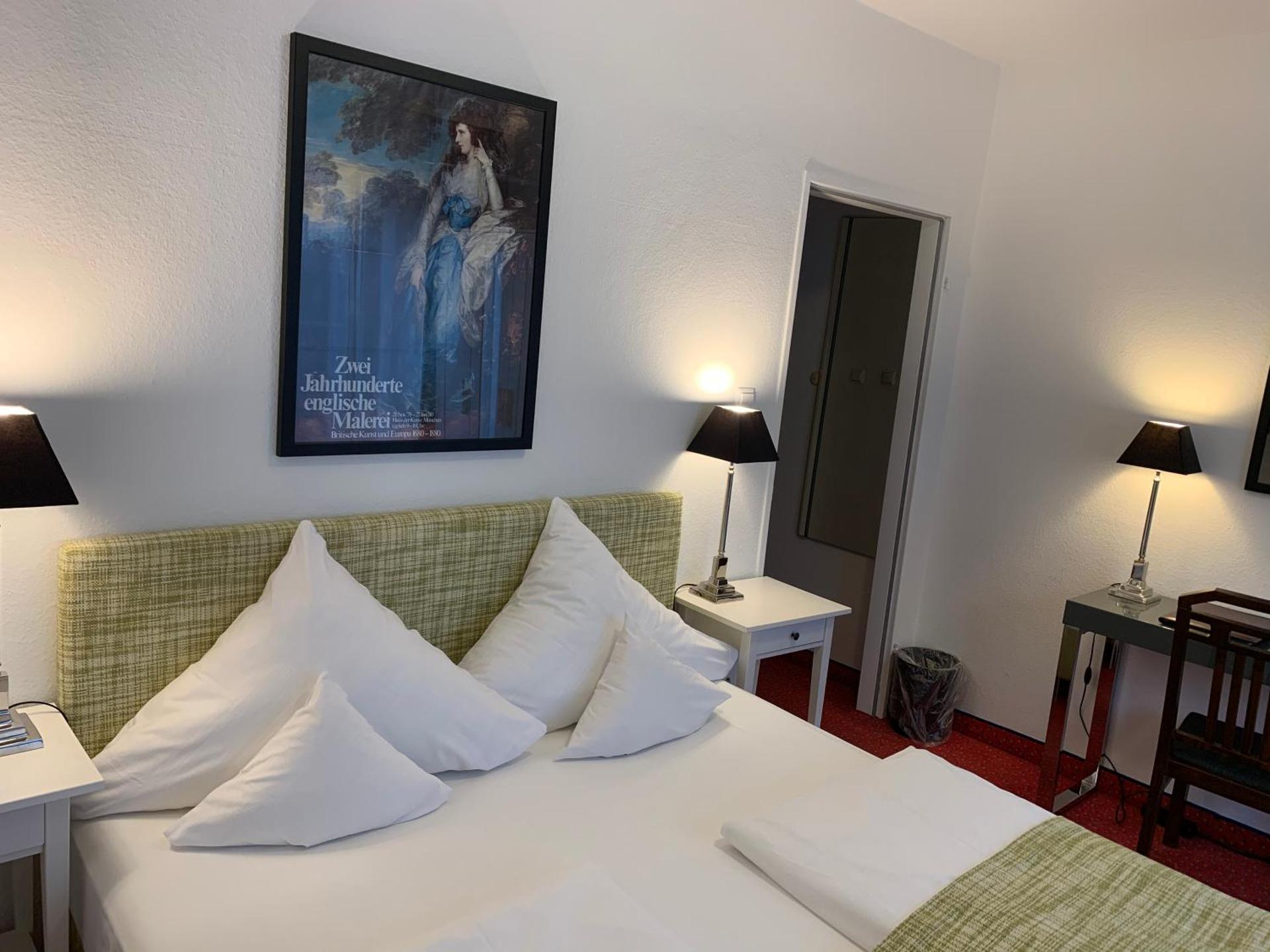 Hotel Nymphenburg City - München - Photo 56