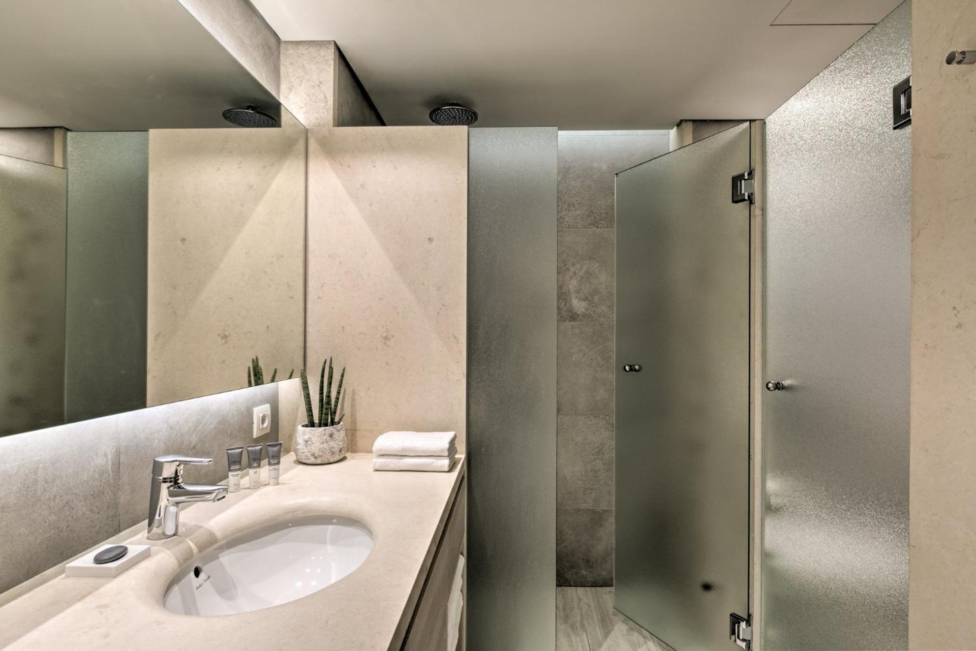 Amada Colossos Resort - Photo 46