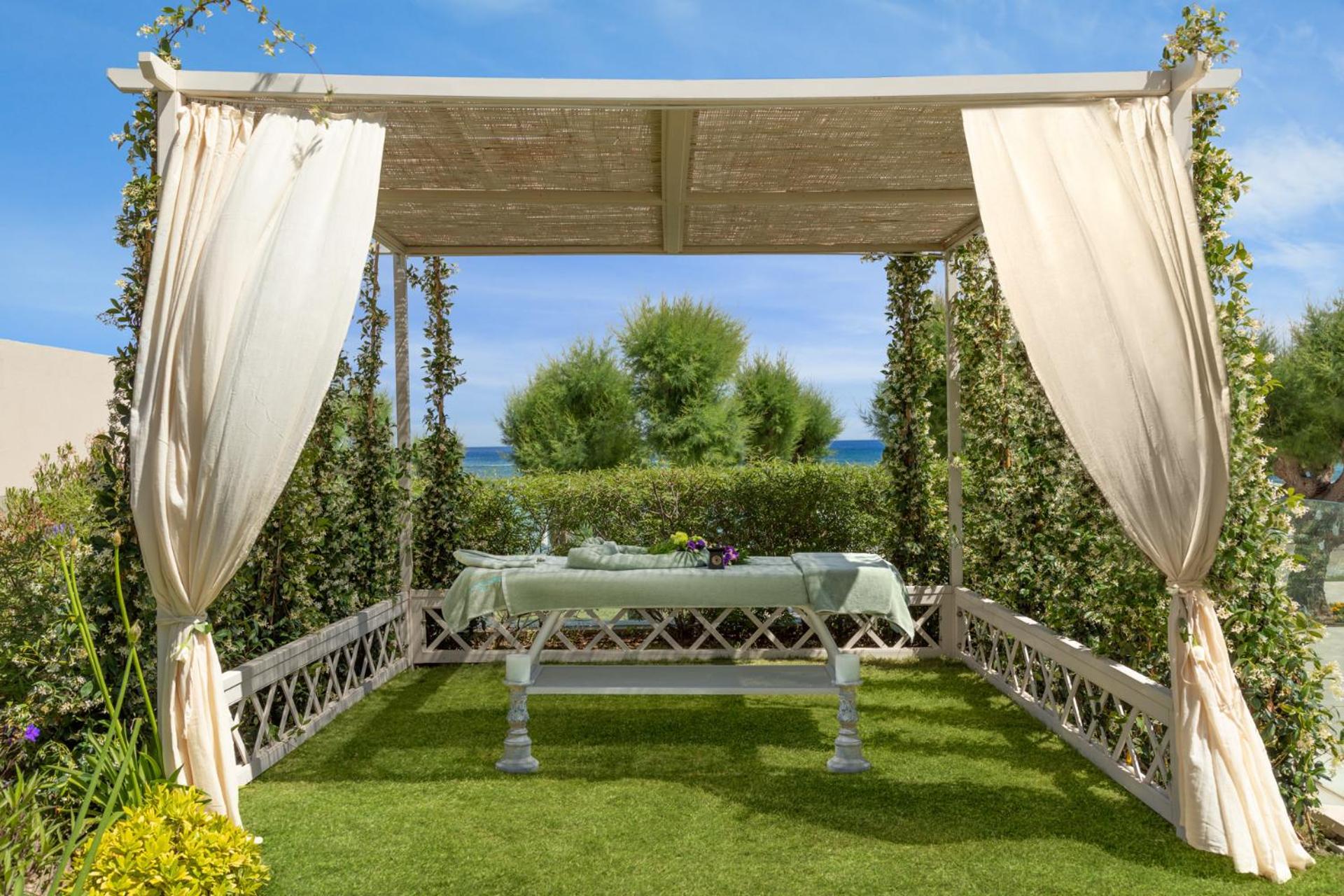 Amada Colossos Resort - Photo 42