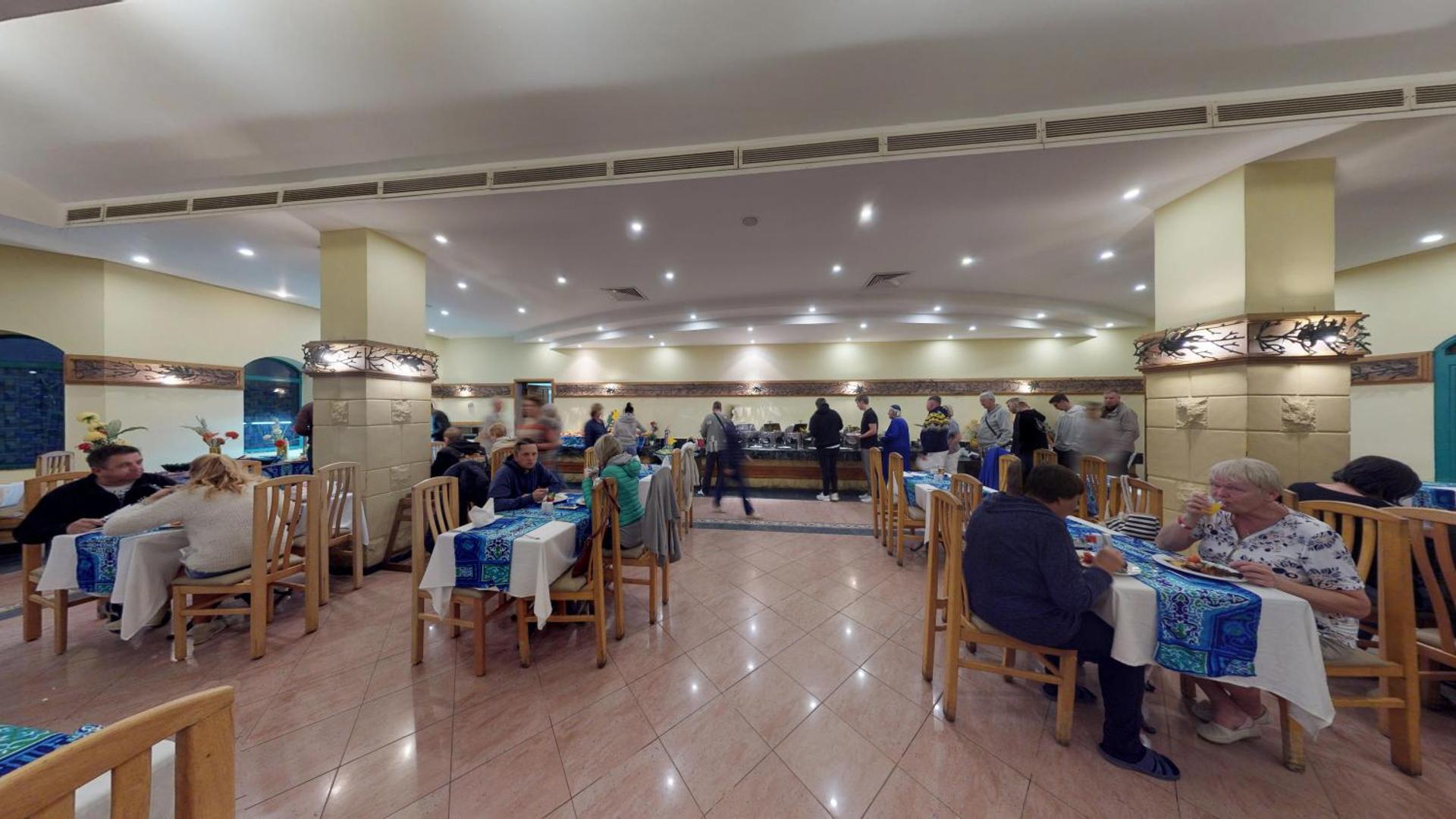 Falcon Hills Hotel - Photo 37