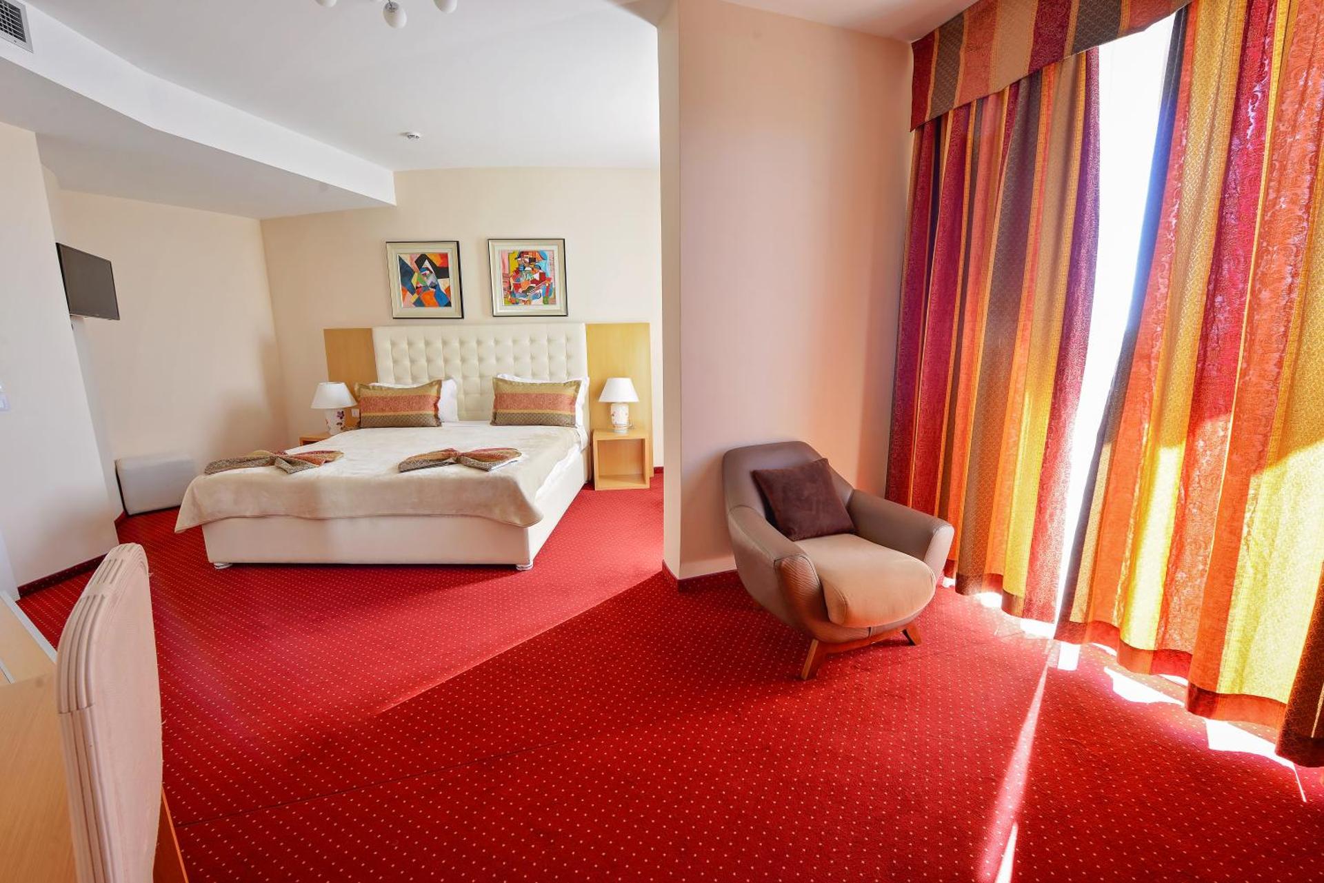 Jolly Hotel - Photo 6