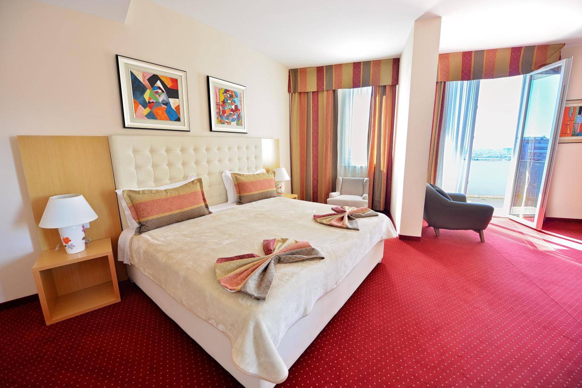 Jolly Hotel - Photo 5