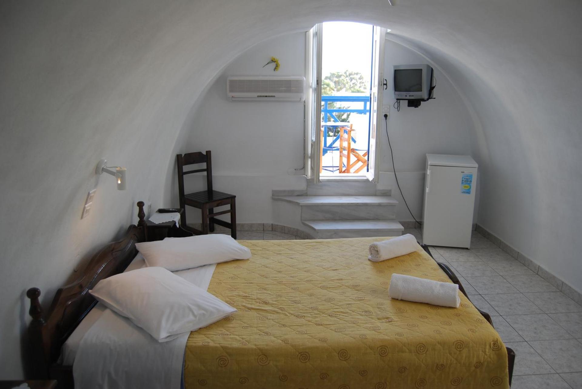 Aretousa Villas - Photo 14