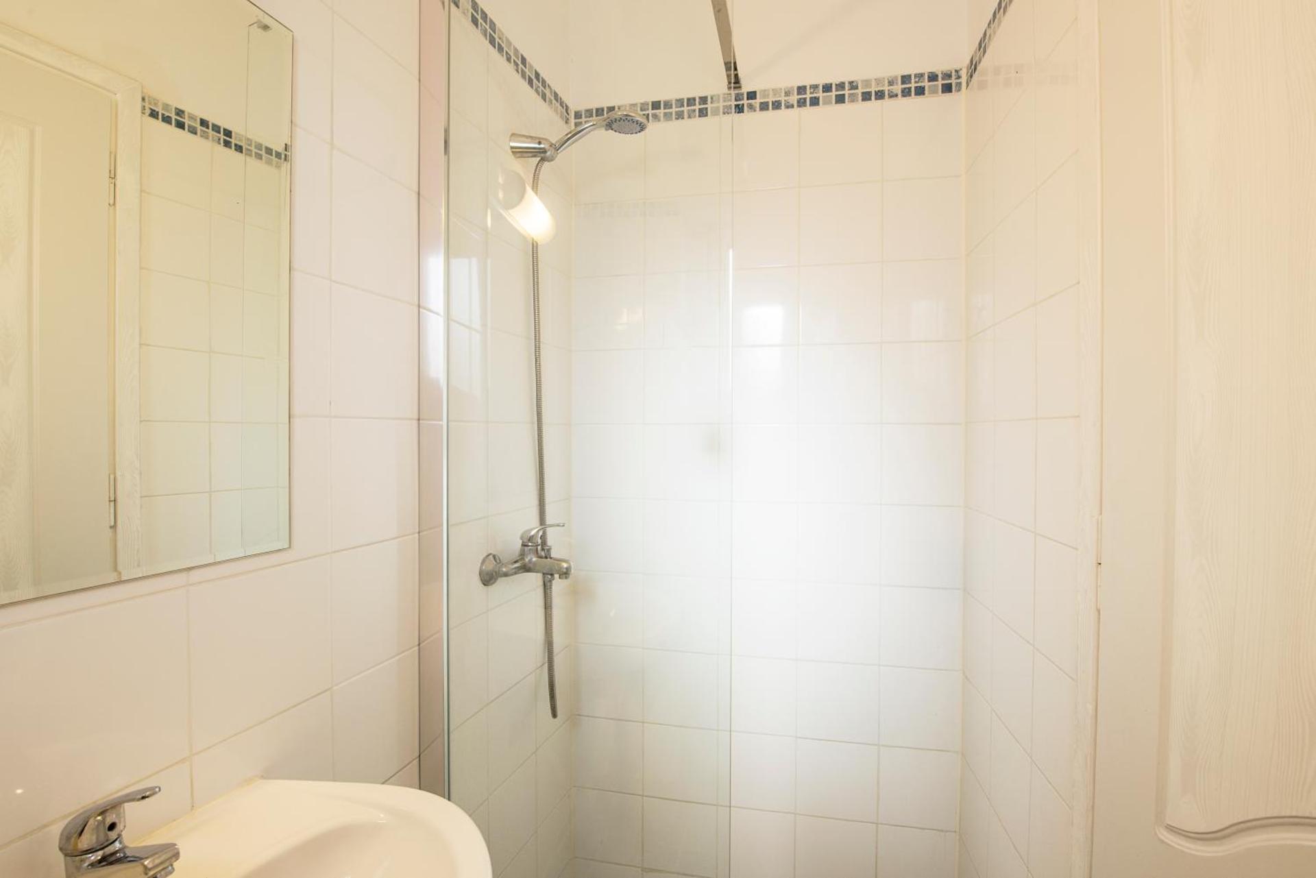 Bunk Twin Room Ensuite