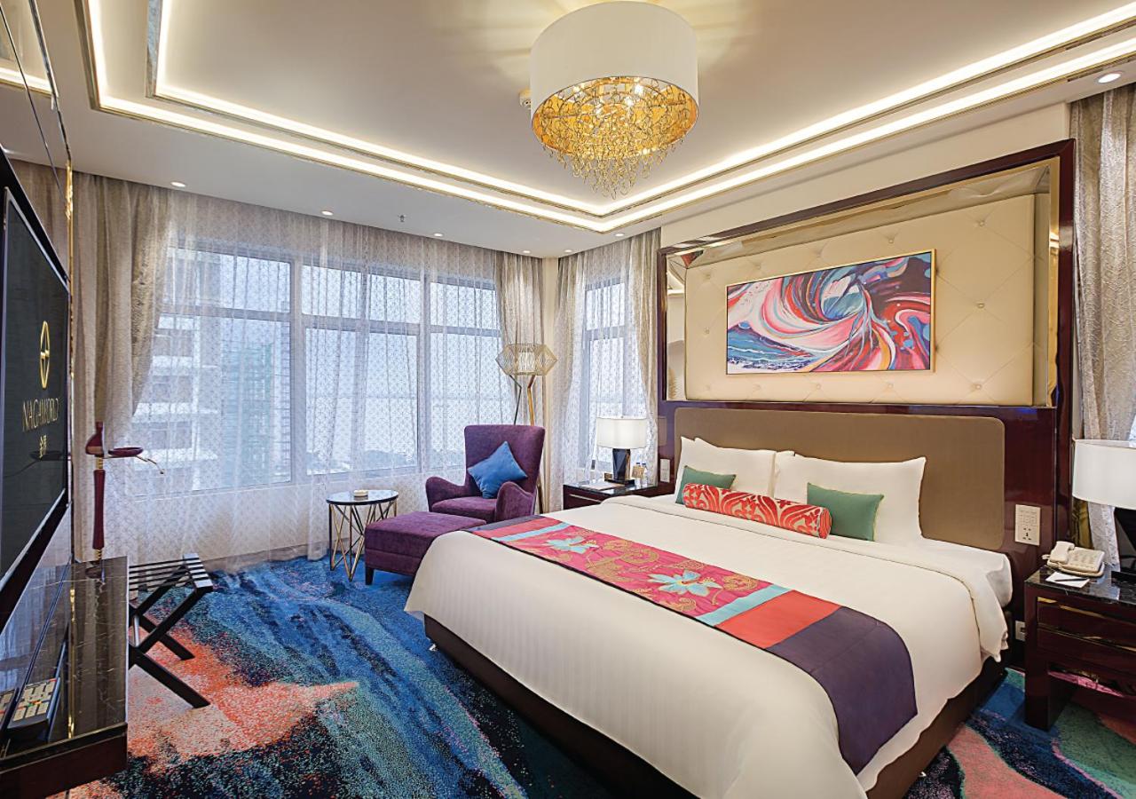 NagaWorld Hotel & Entertainment Complex - Photo 45