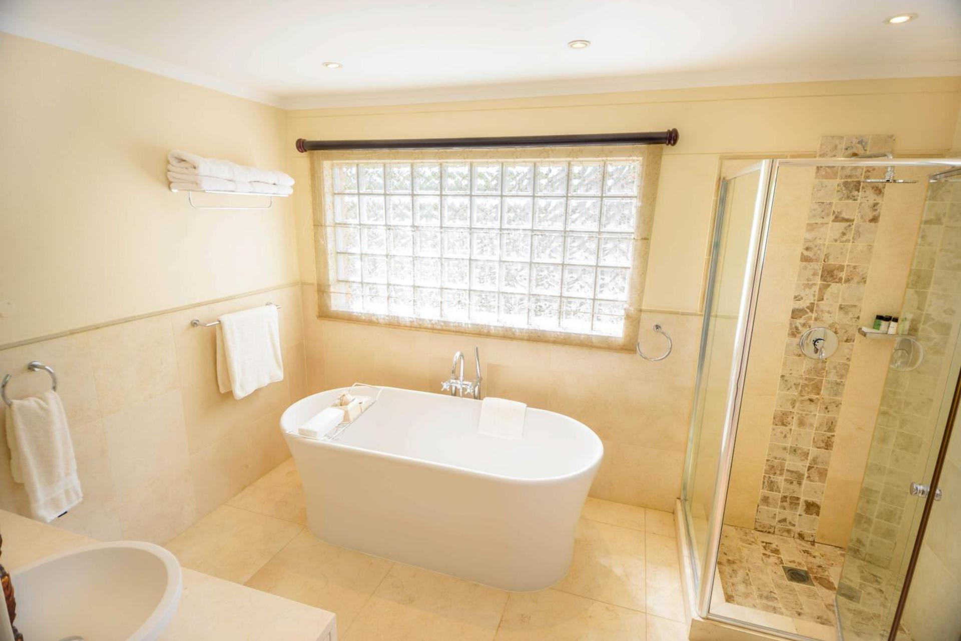 Mac Atini Guest House - Photo 14