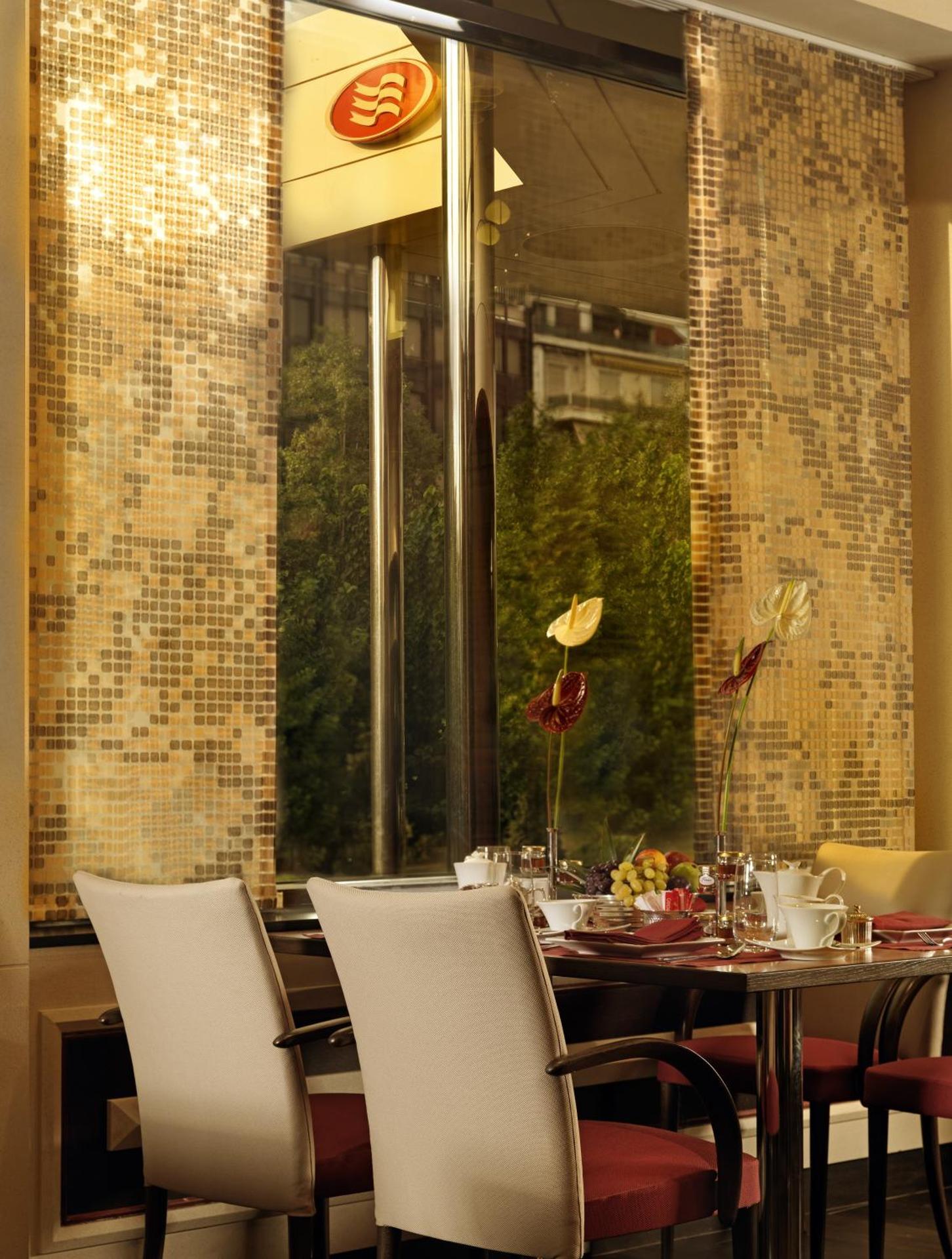Crowne Plaza Athens City Centre by IHG - Photo 157