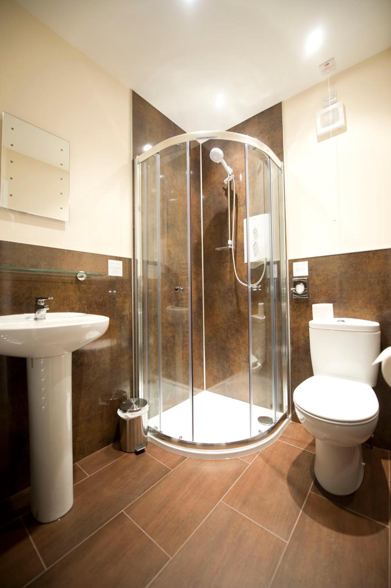 Springfield guest house - Photo 34