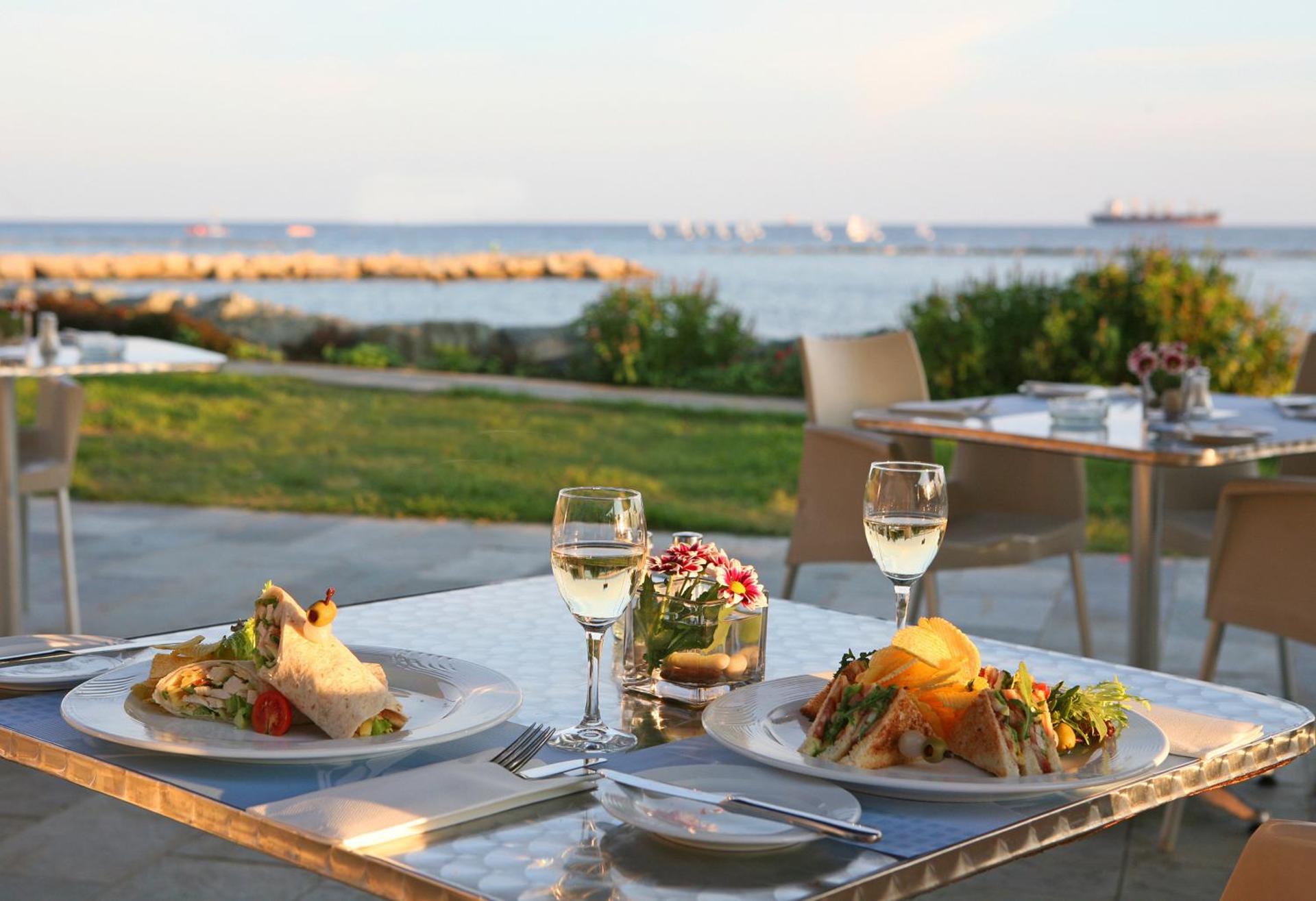 Crowne Plaza Limassol by IHG - Photo 98