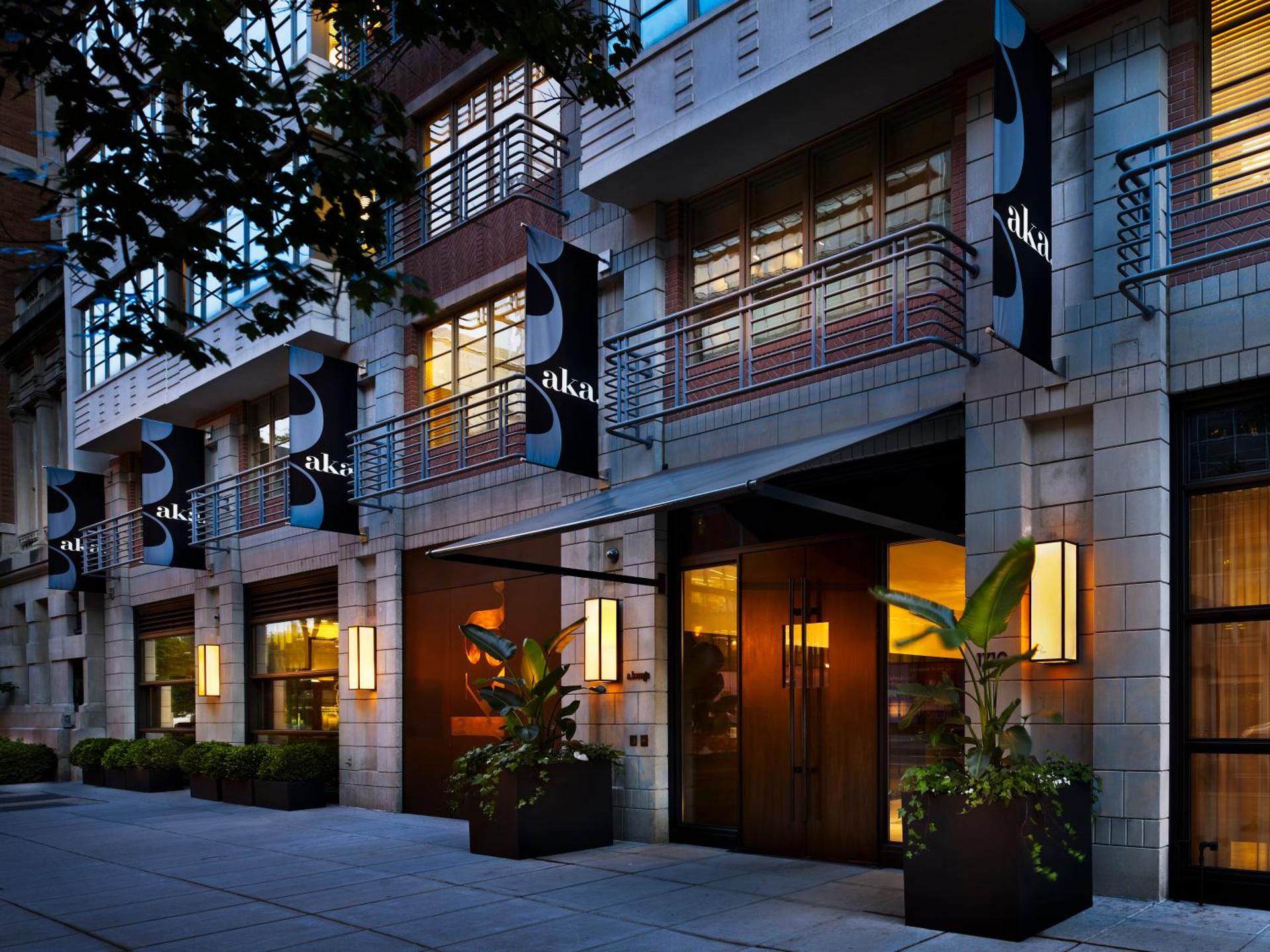 AKA White House - Photo 15