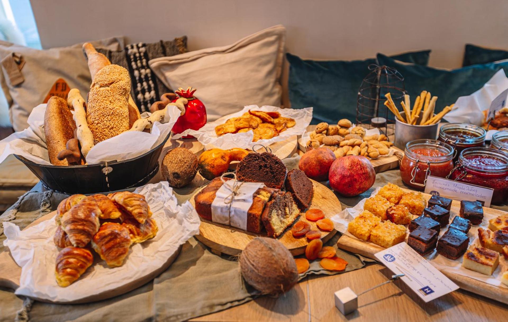 Amymone and Adiandi - Photo 36