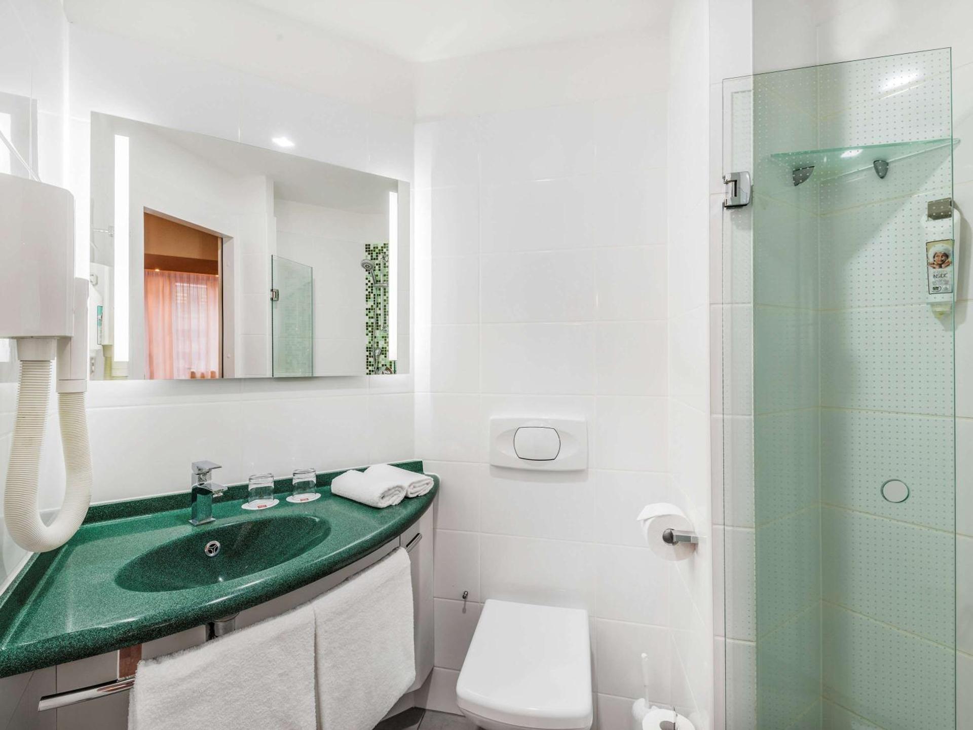 Ibis Budapest City - Photo 37