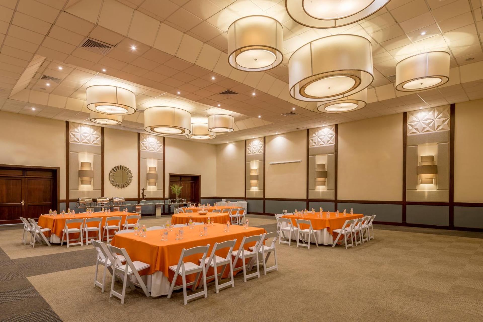 Ocean Blue & Sand Beach Resort - All Inclusive - Photo 40