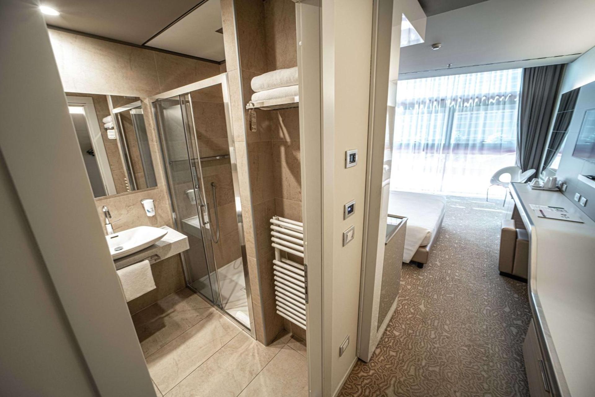 Best Western Plus Net Tower Hotel Padova - Photo 144