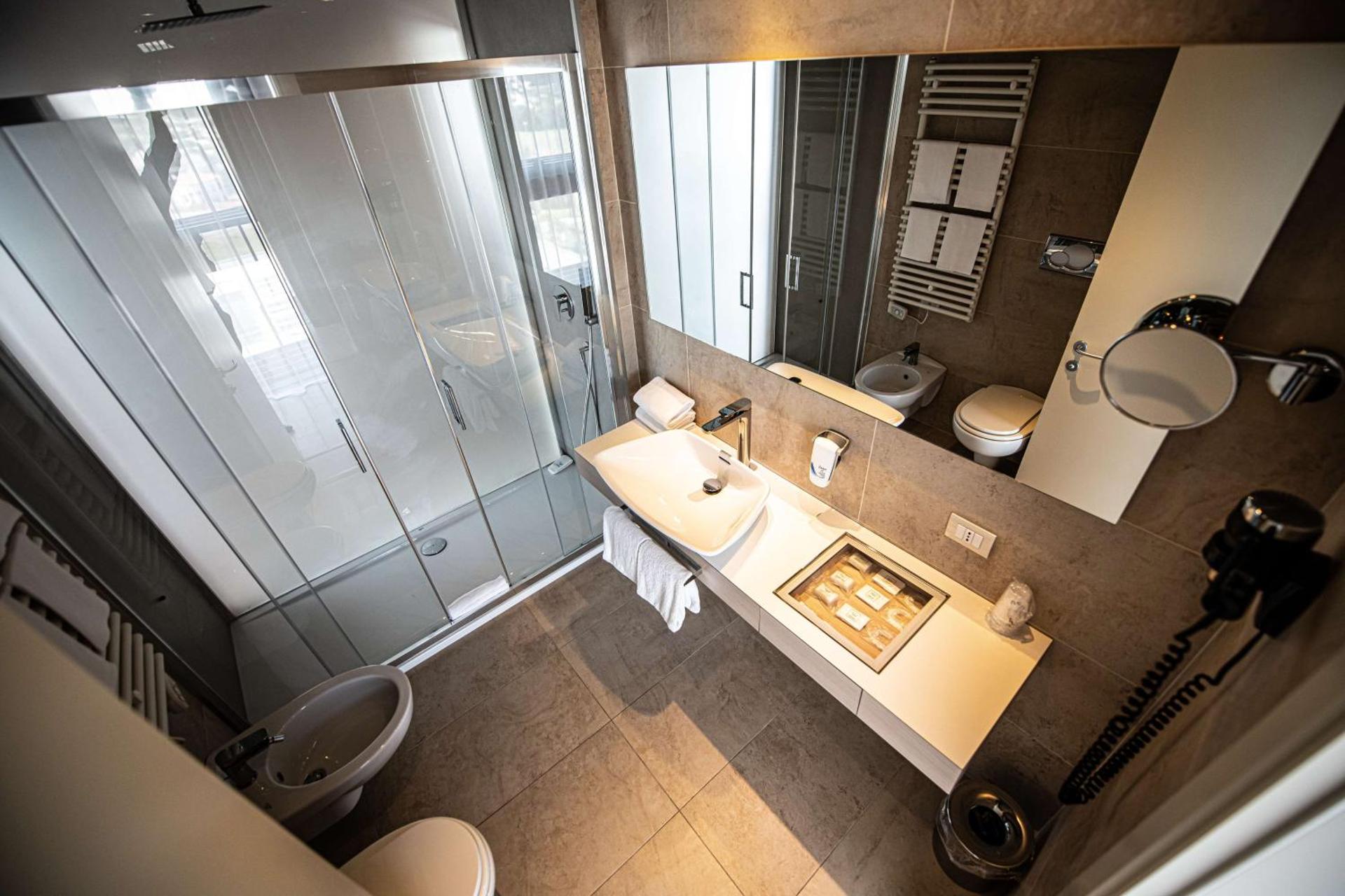 Best Western Plus Net Tower Hotel Padova - Photo 9