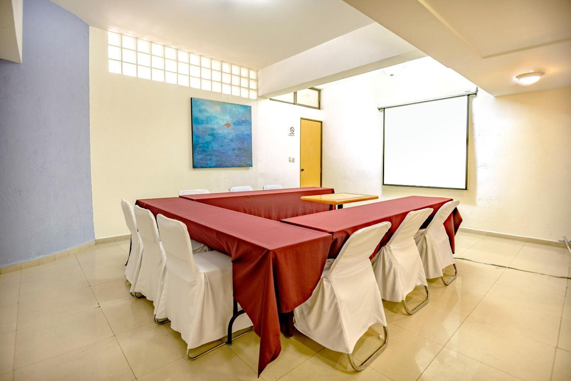 Hotel Mandarin Carton - Photo 40
