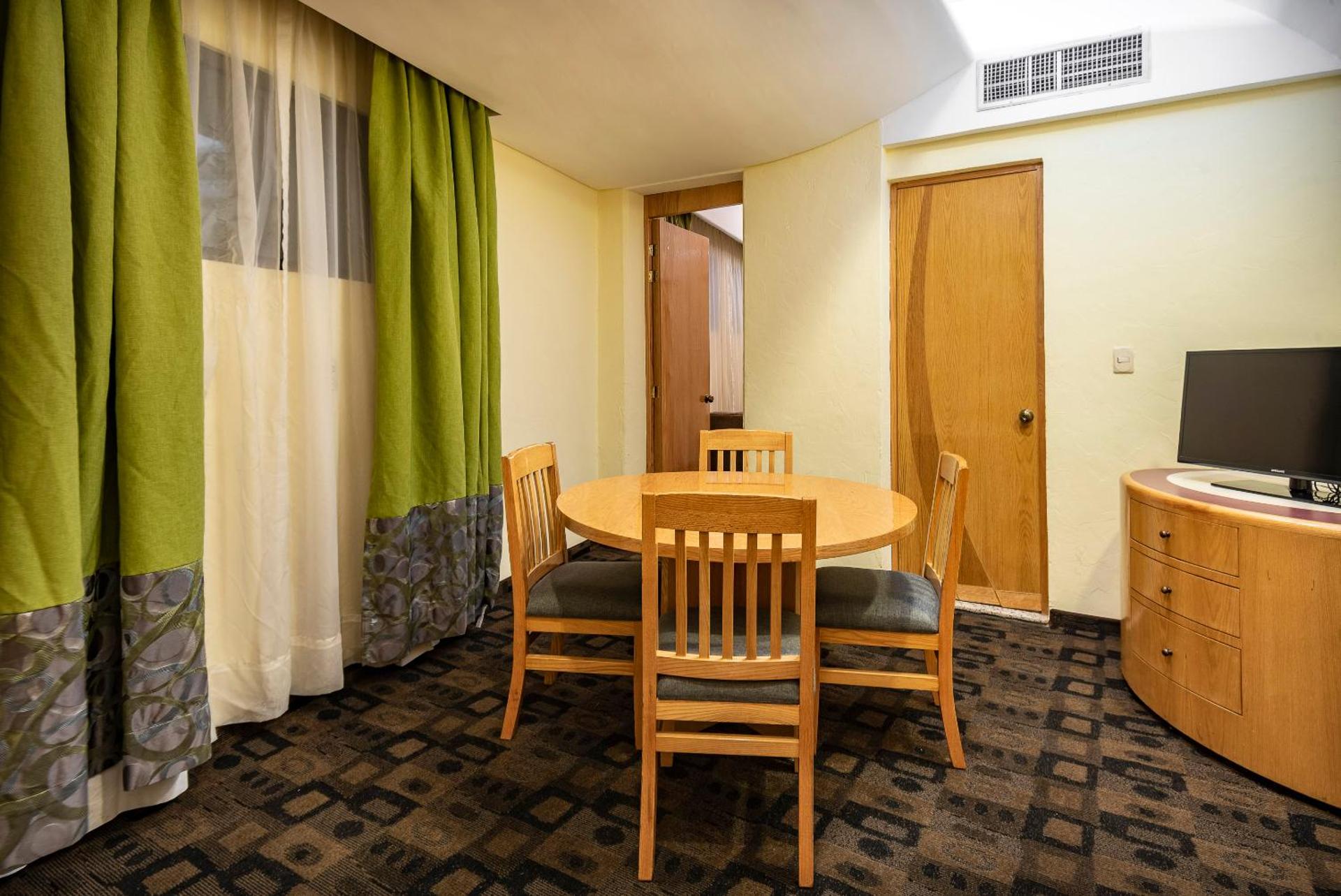 Hotel Mandarin Carton - Photo 46
