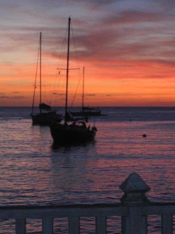 Paradise Beach Hotel - Photo 12