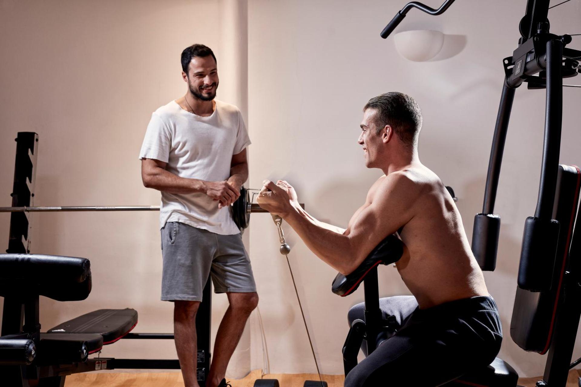 Kouros Hotel & Suites - Photo 105