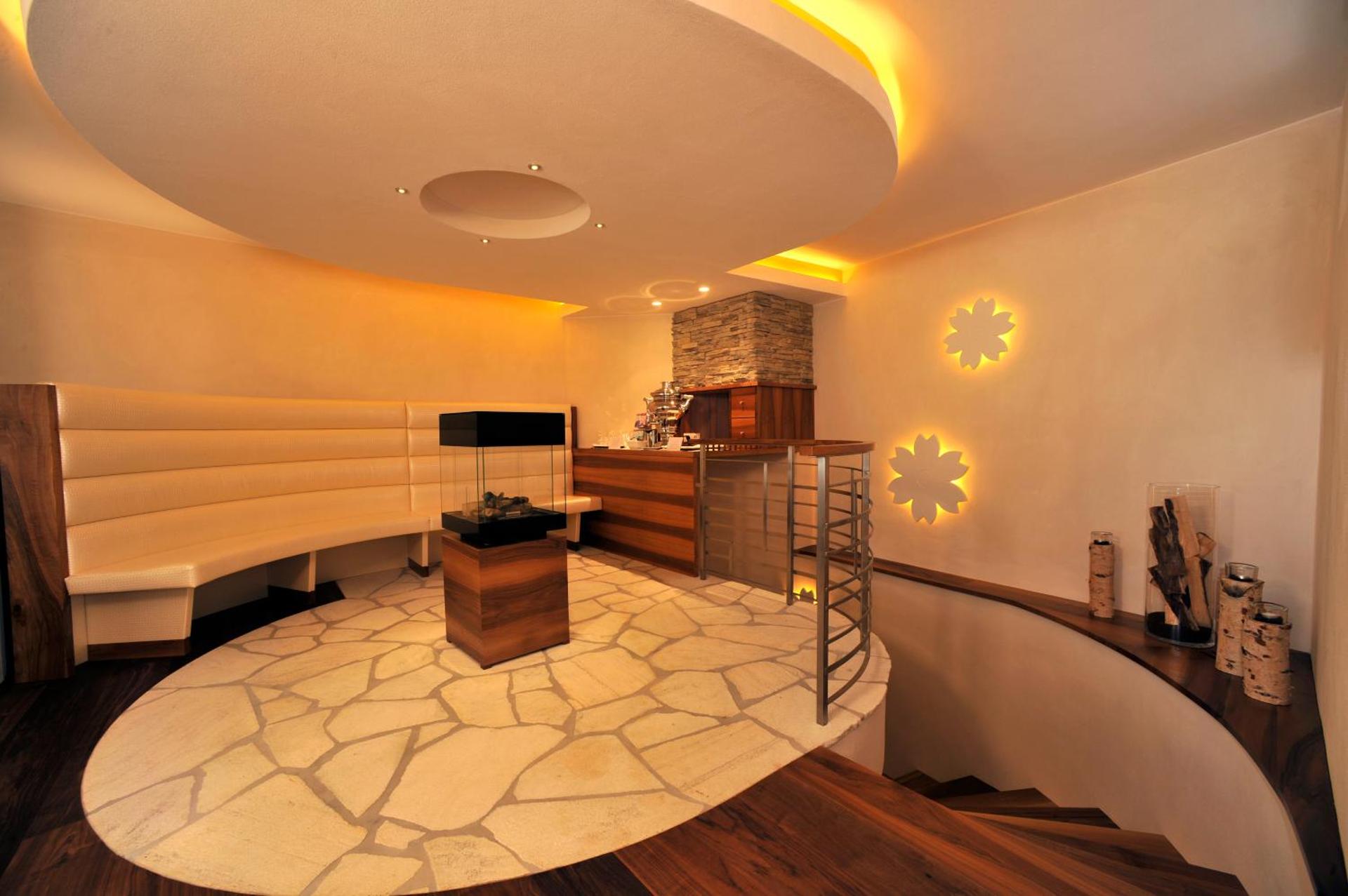 Hotel Touring Dolomites - Photo 28