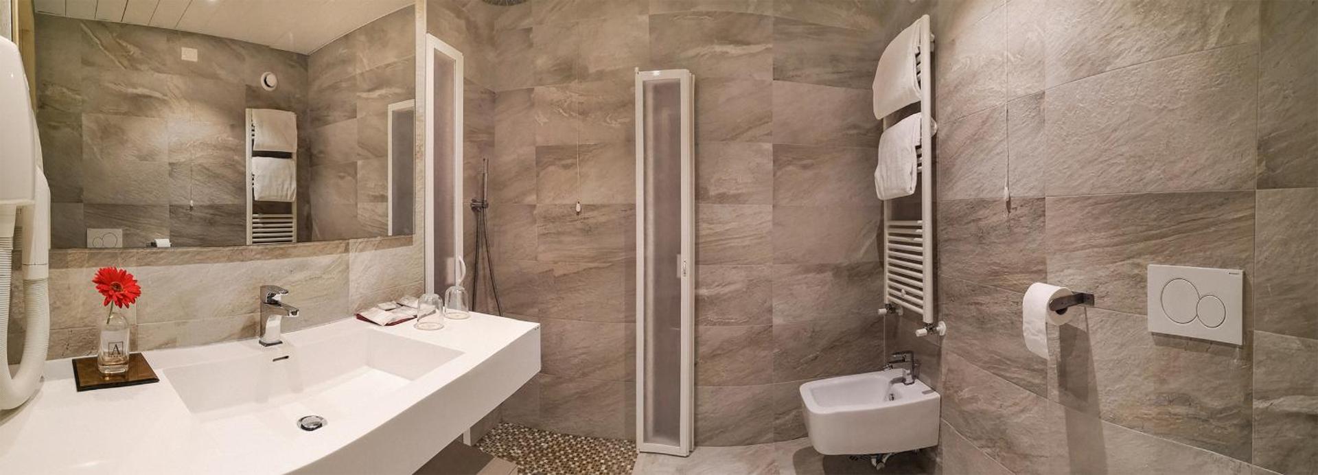 Hotel Alexander - Photo 17