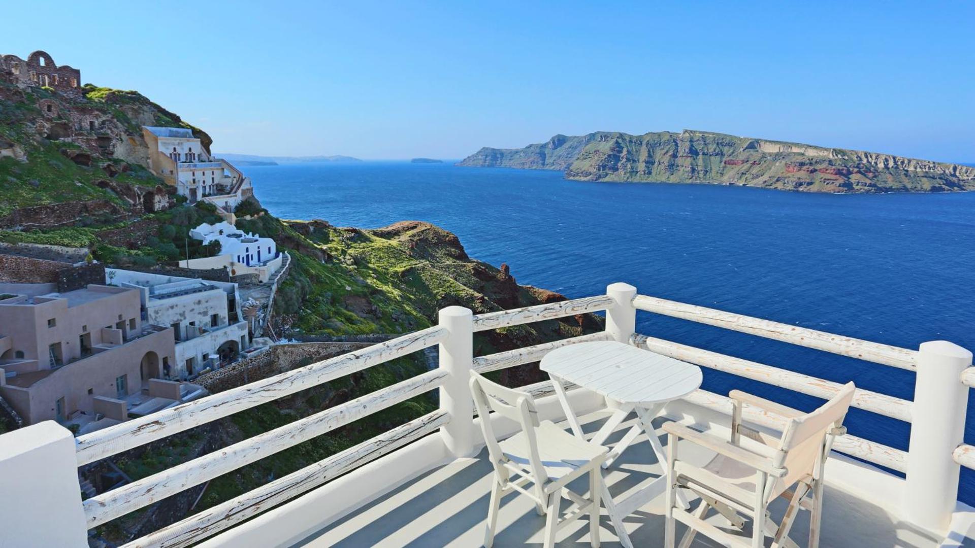 Oia Mare Villas - Photo 24